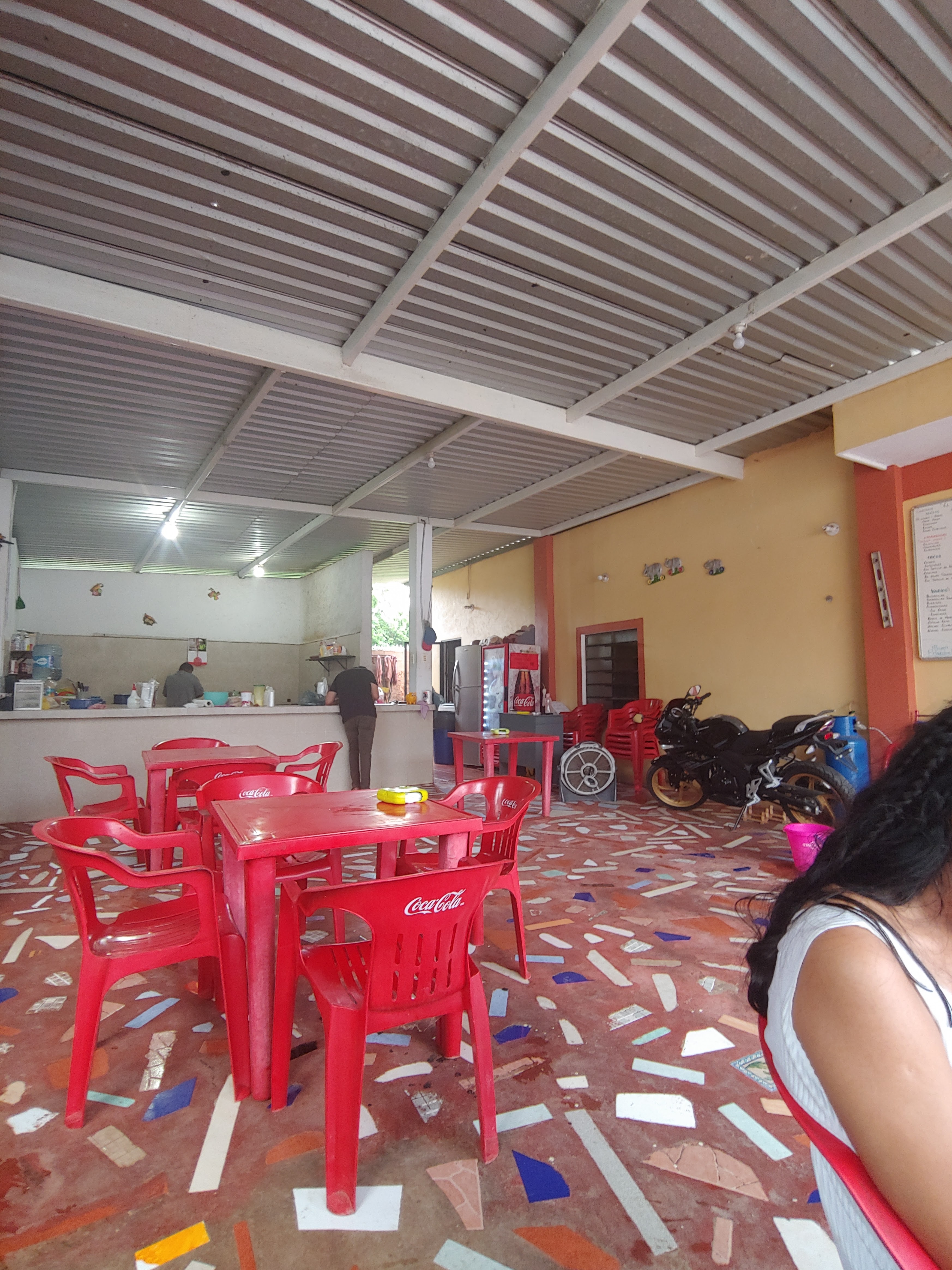 El Dragón Dorado image 4