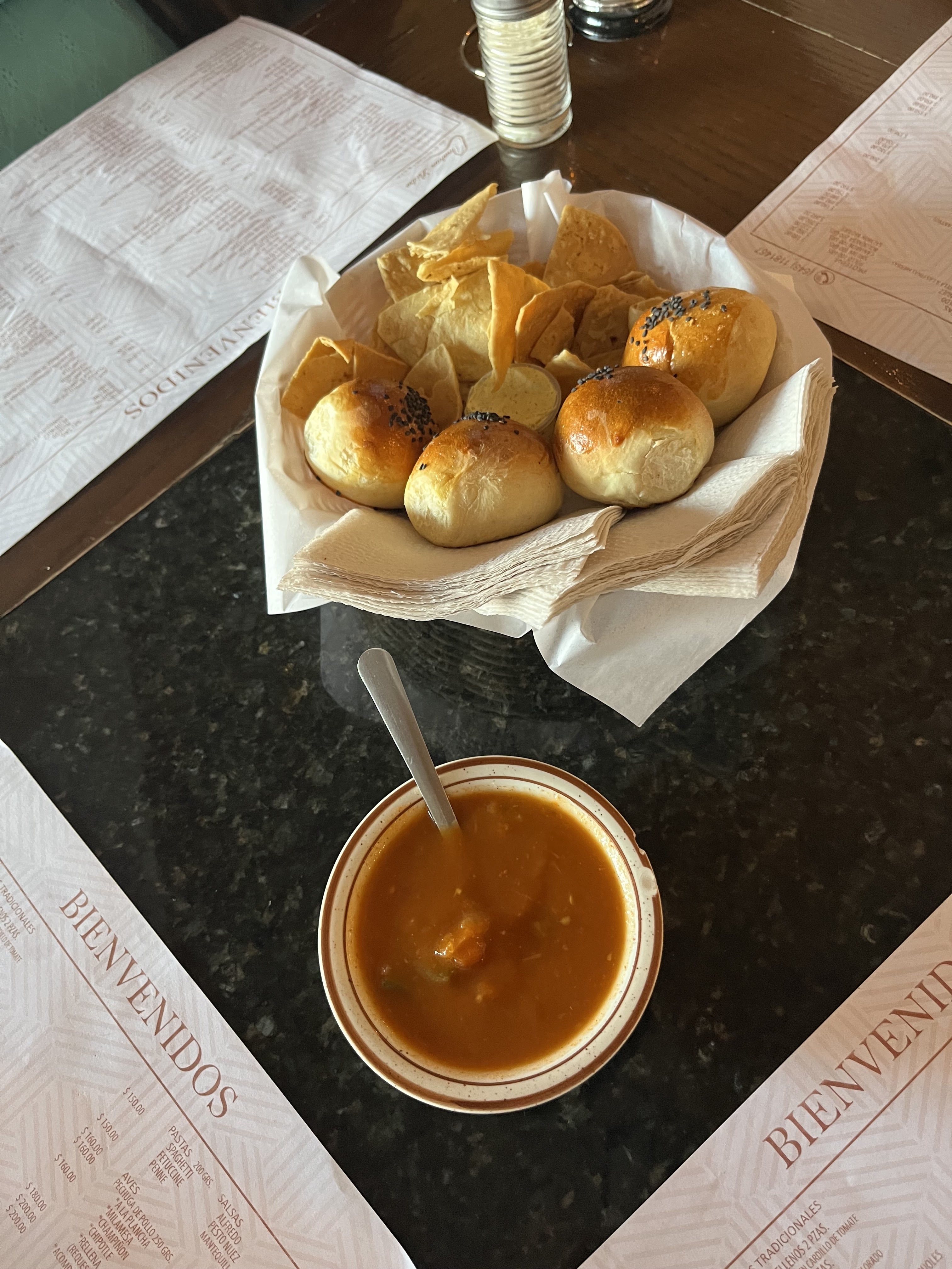 Mahan Bistro image 9