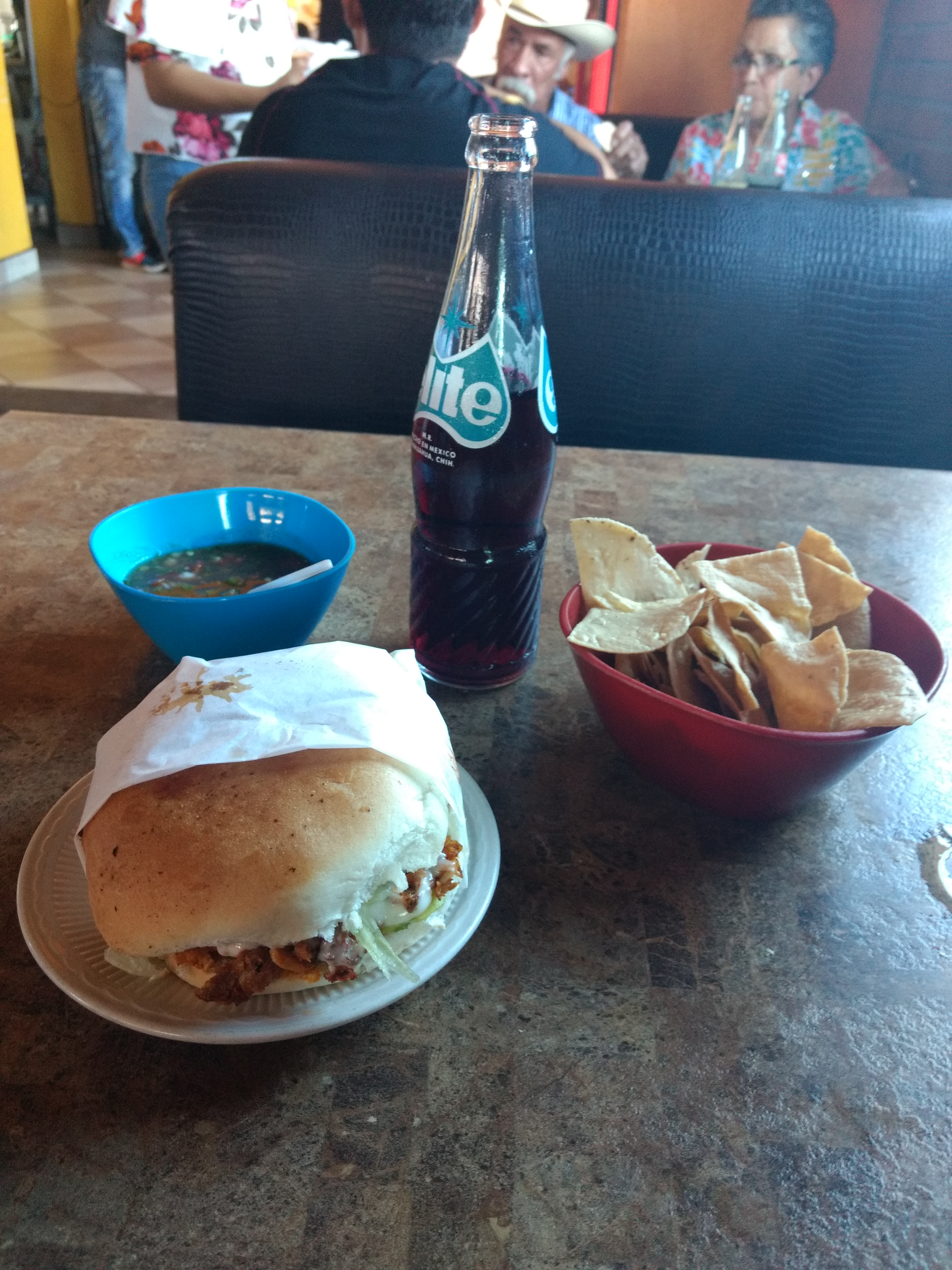 Jeronimos Restaurante y Pizzería image 4