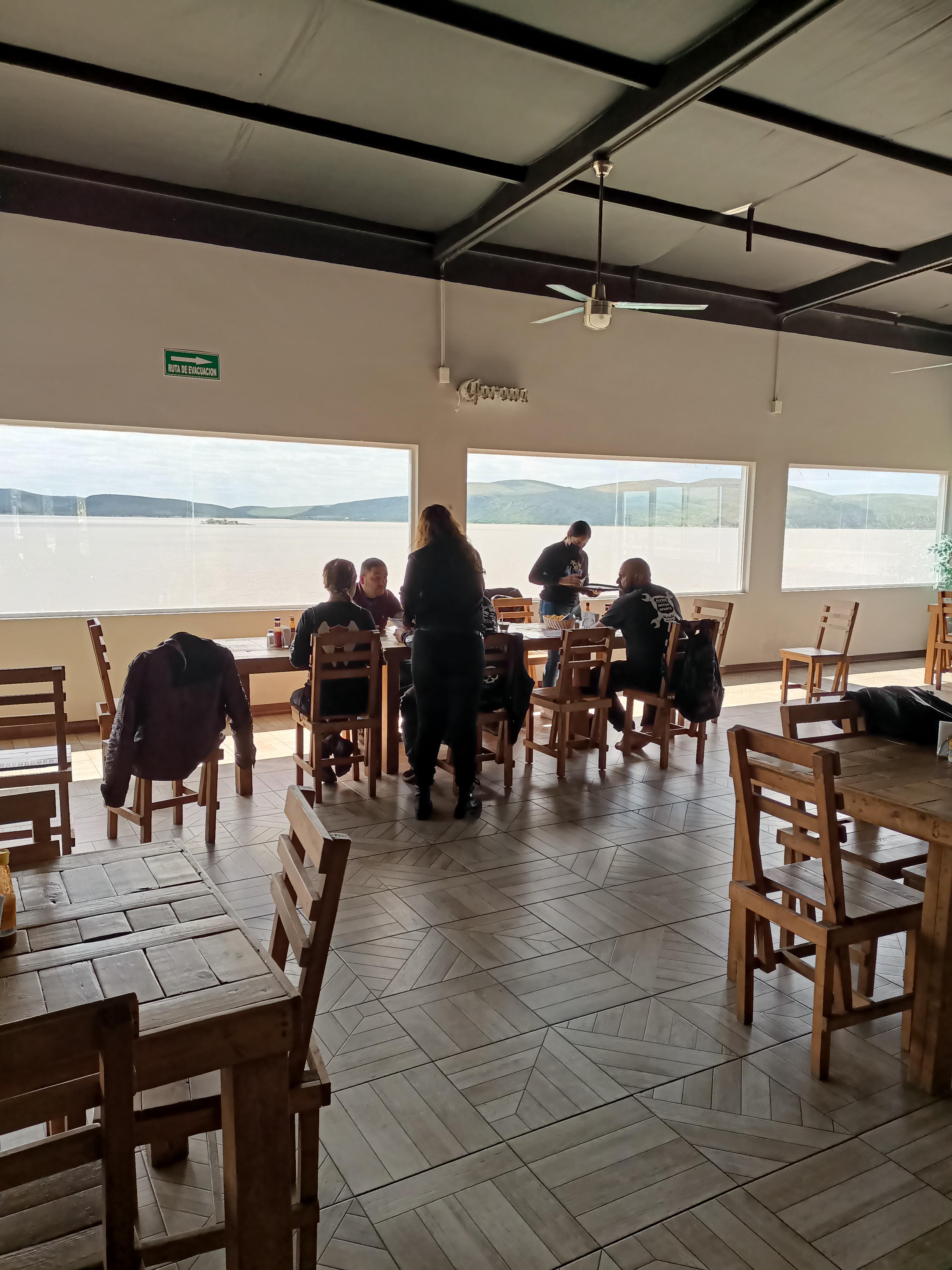Al lago restaurante image 1