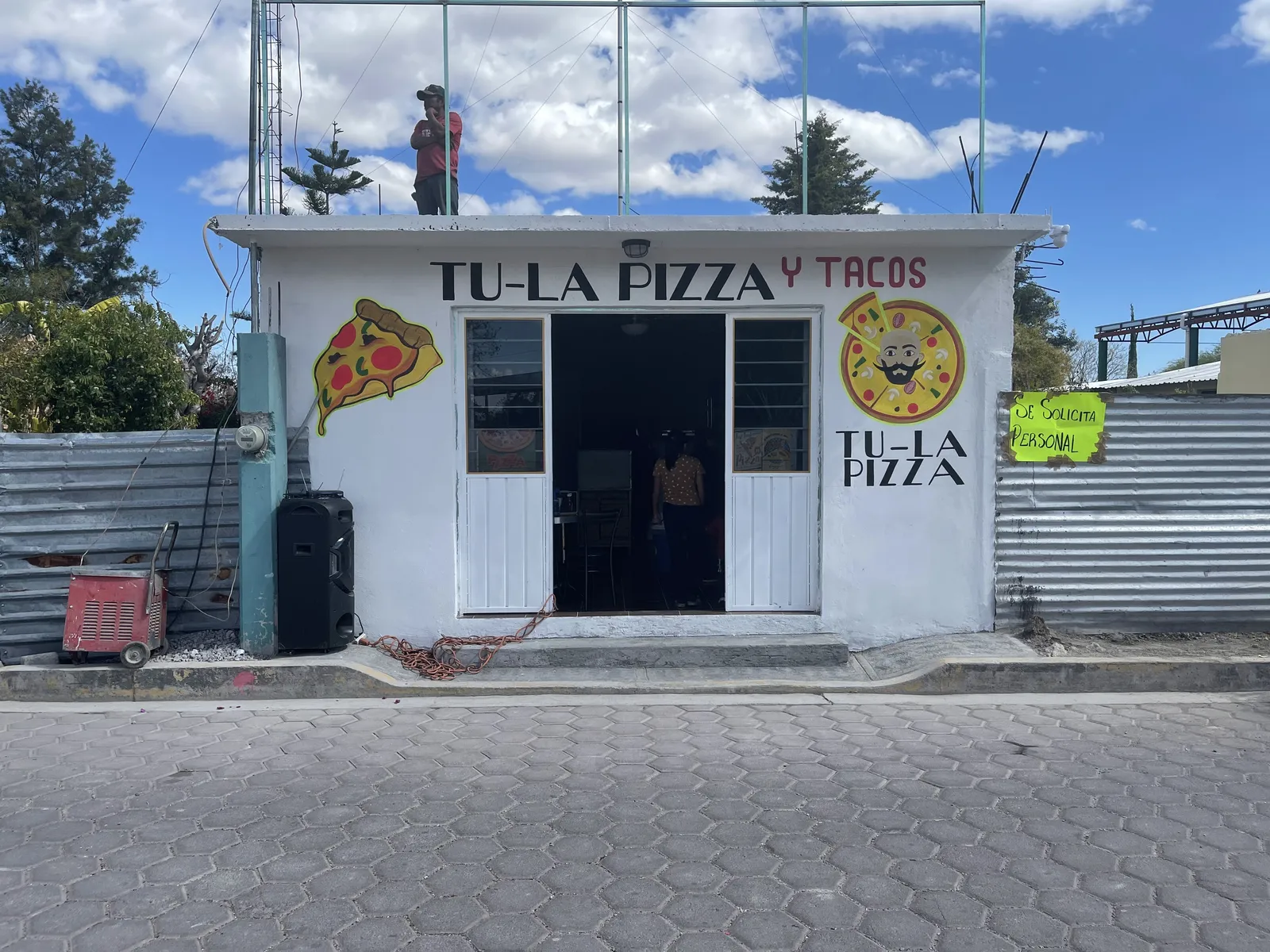 Tu-la Pizza image 1
