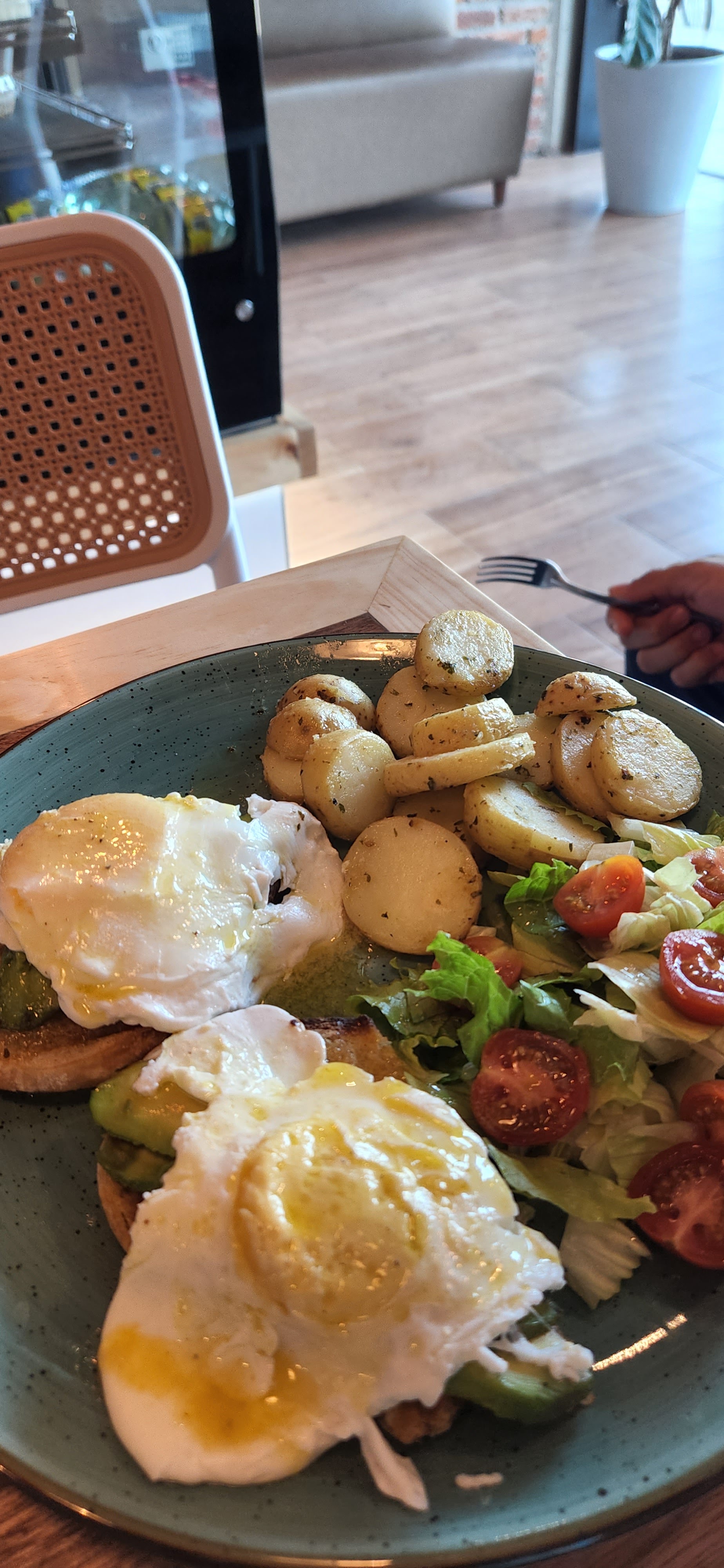 Café El Punto image 3