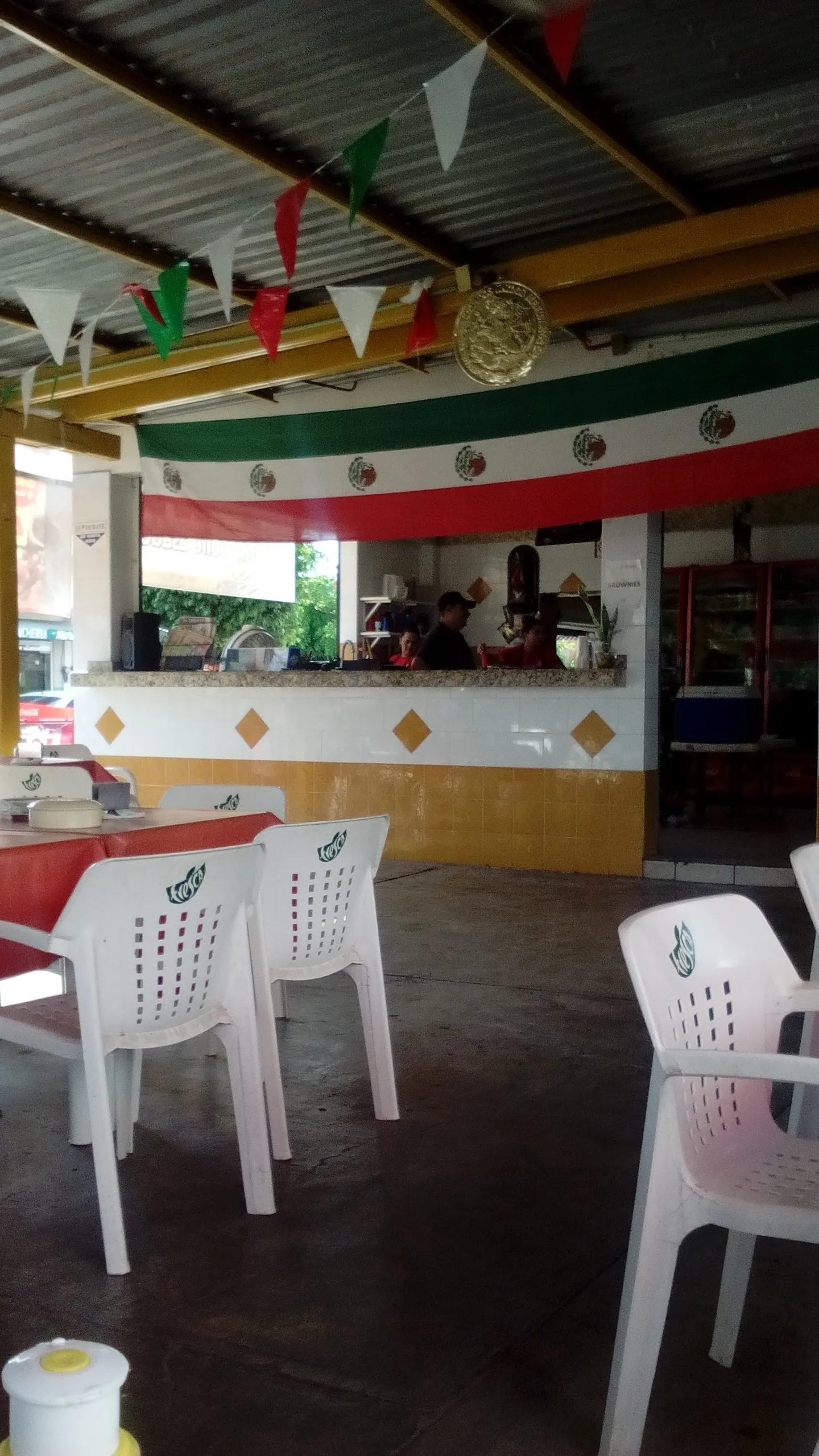 Pollos Will La Cruz image 6
