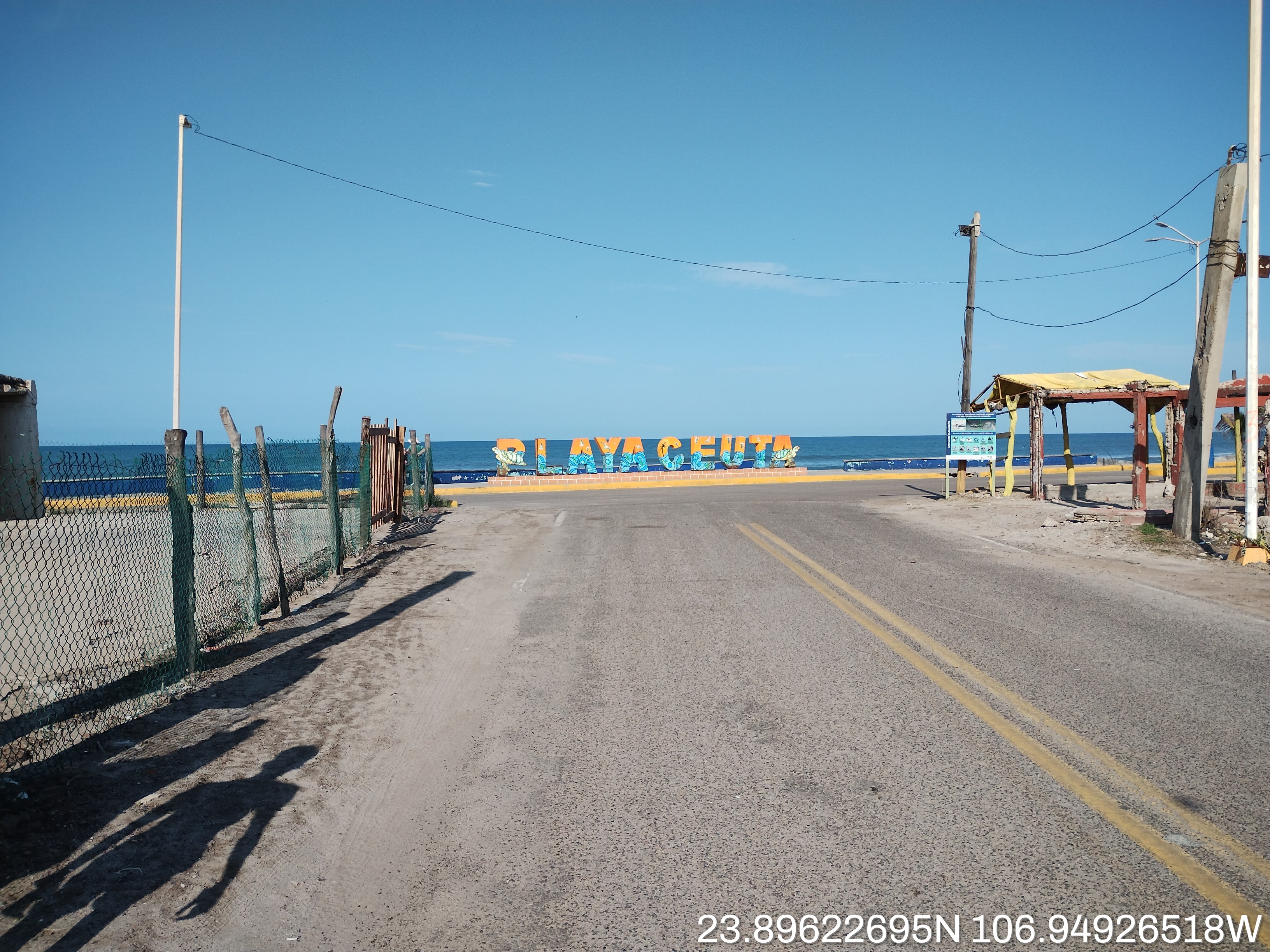 Hotel y Restaurante Playa Ceuta image 9