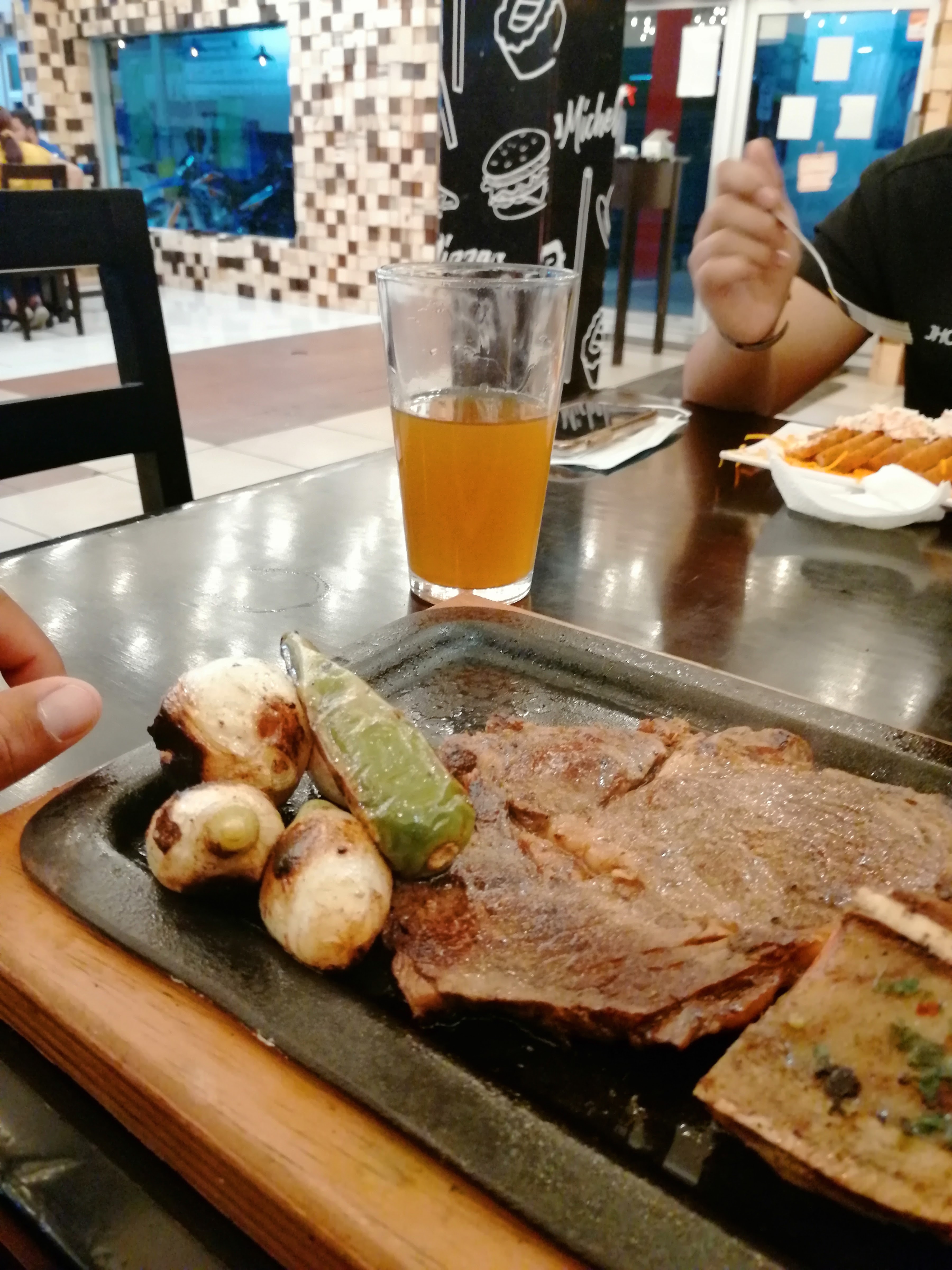 TAKESHI SUSHI image 4