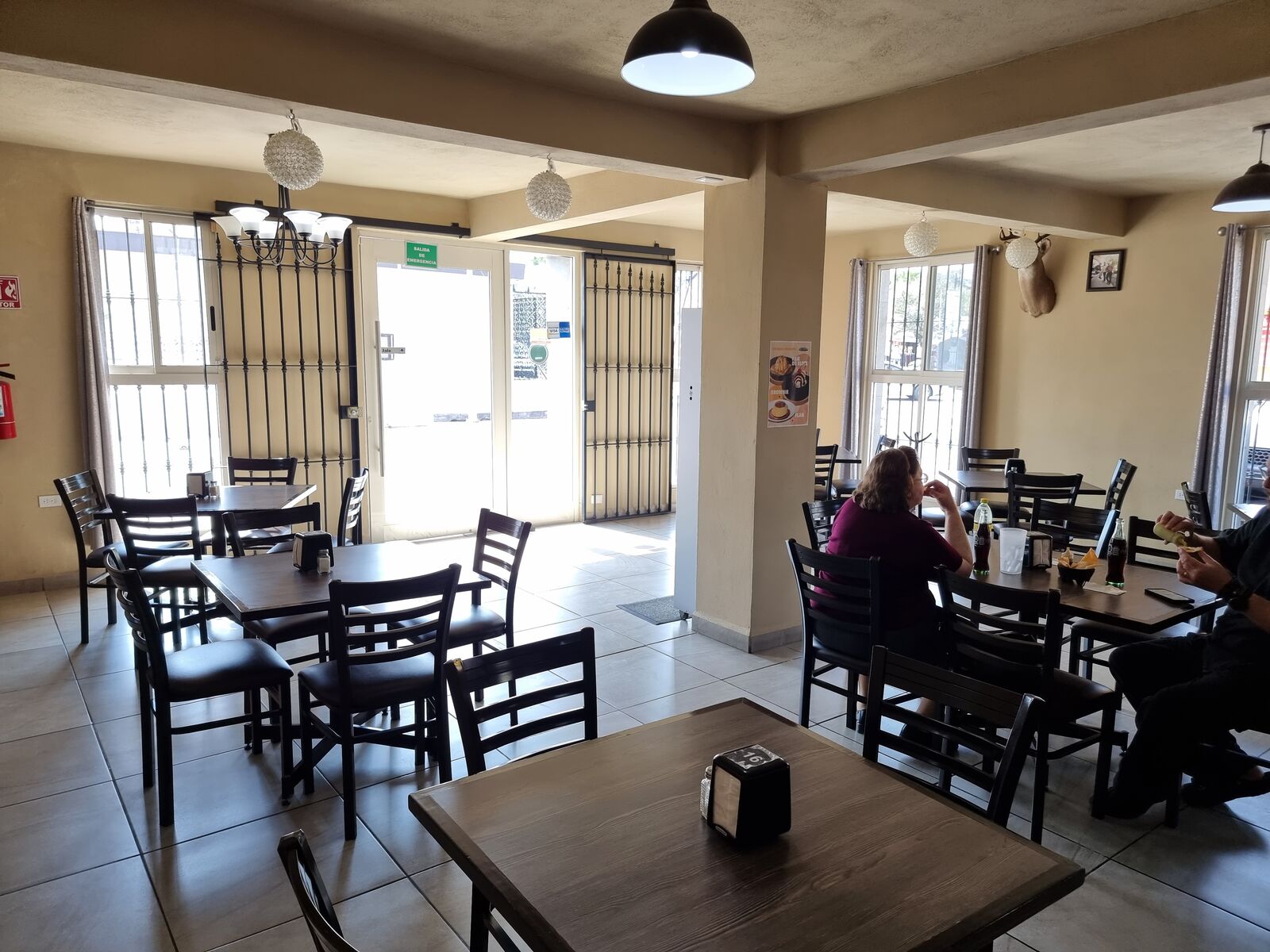 Restaurante " La Central" image 3