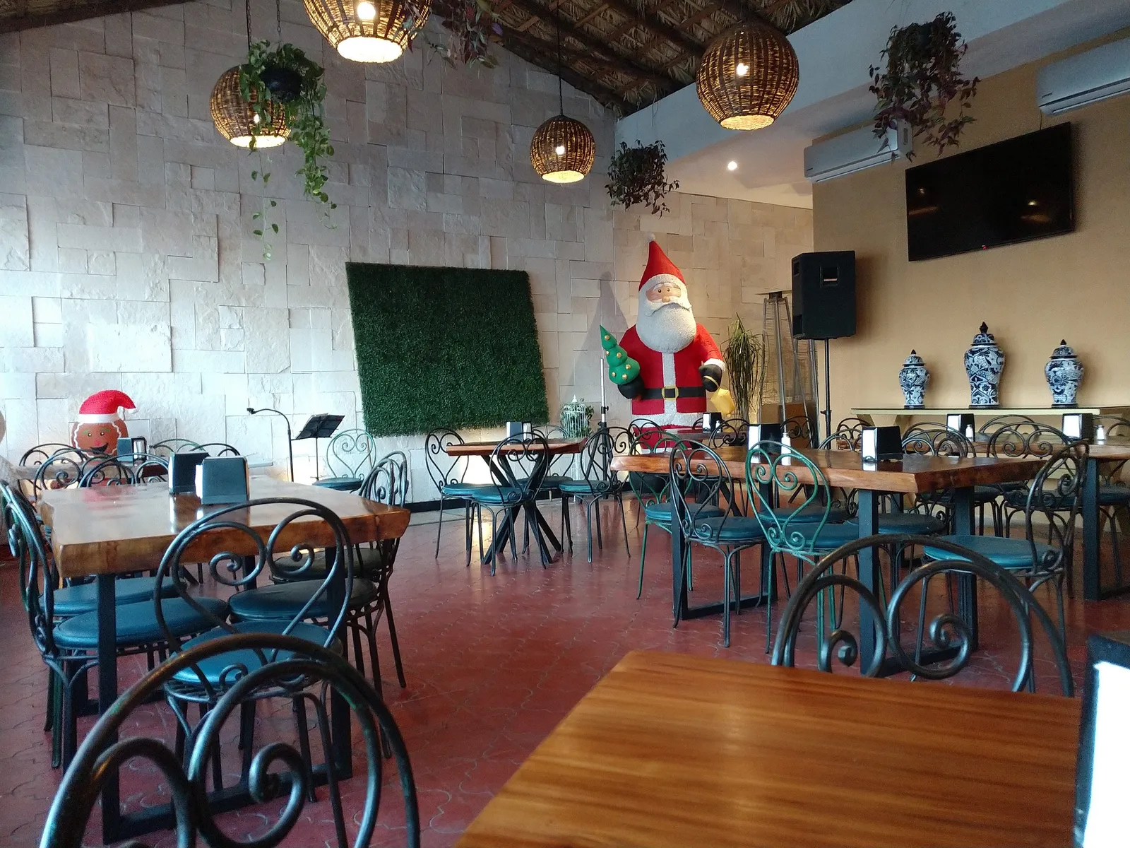 Cielito Lindo Restaurant image 6