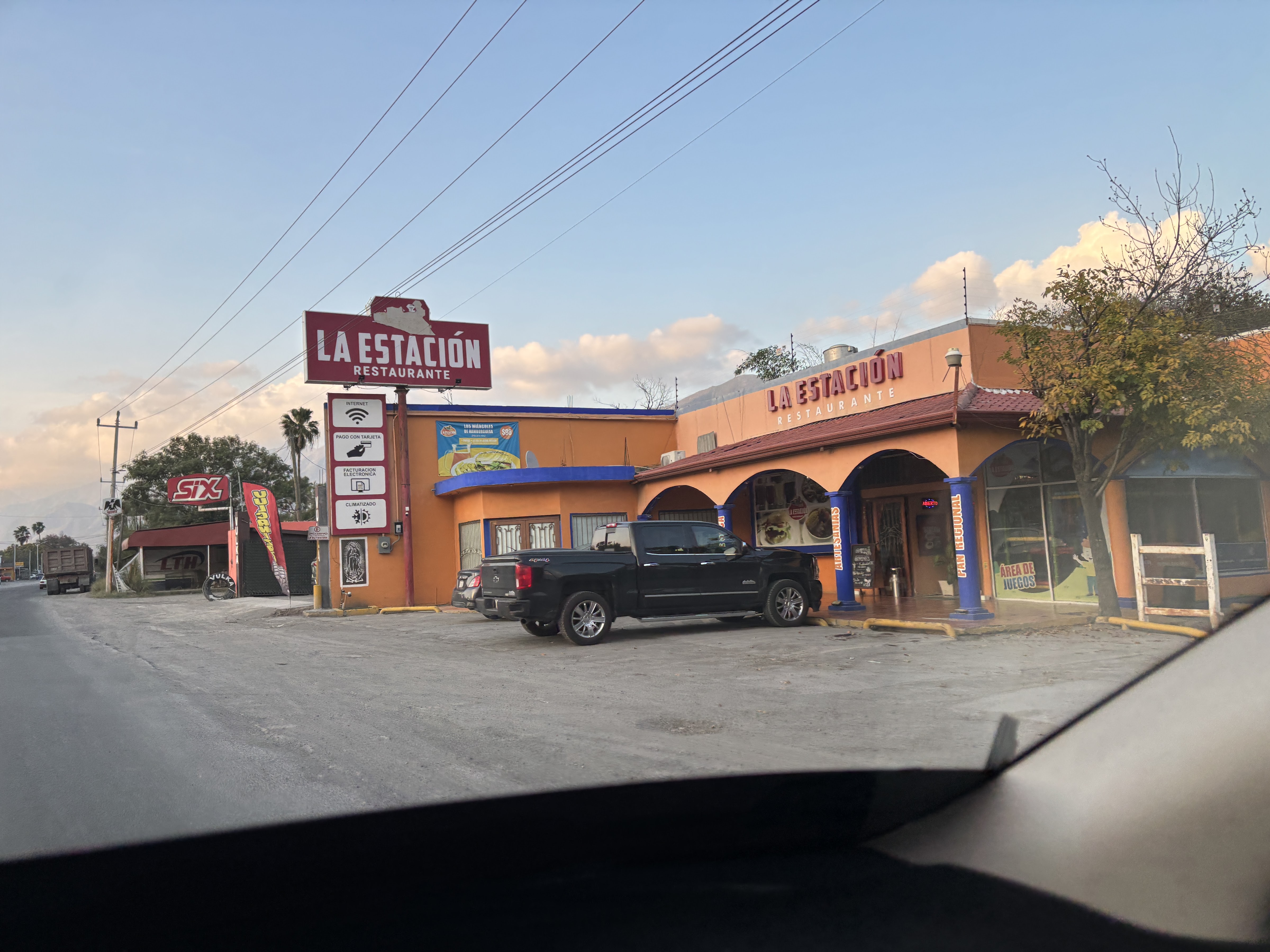 Restaurante la Estación image 1