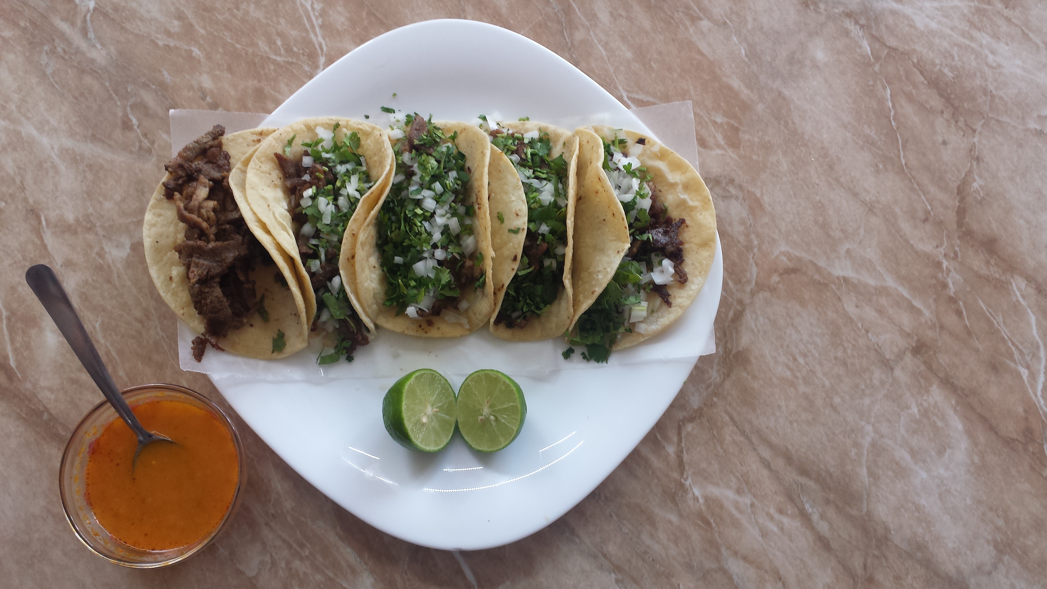 Comedor Frida image 6