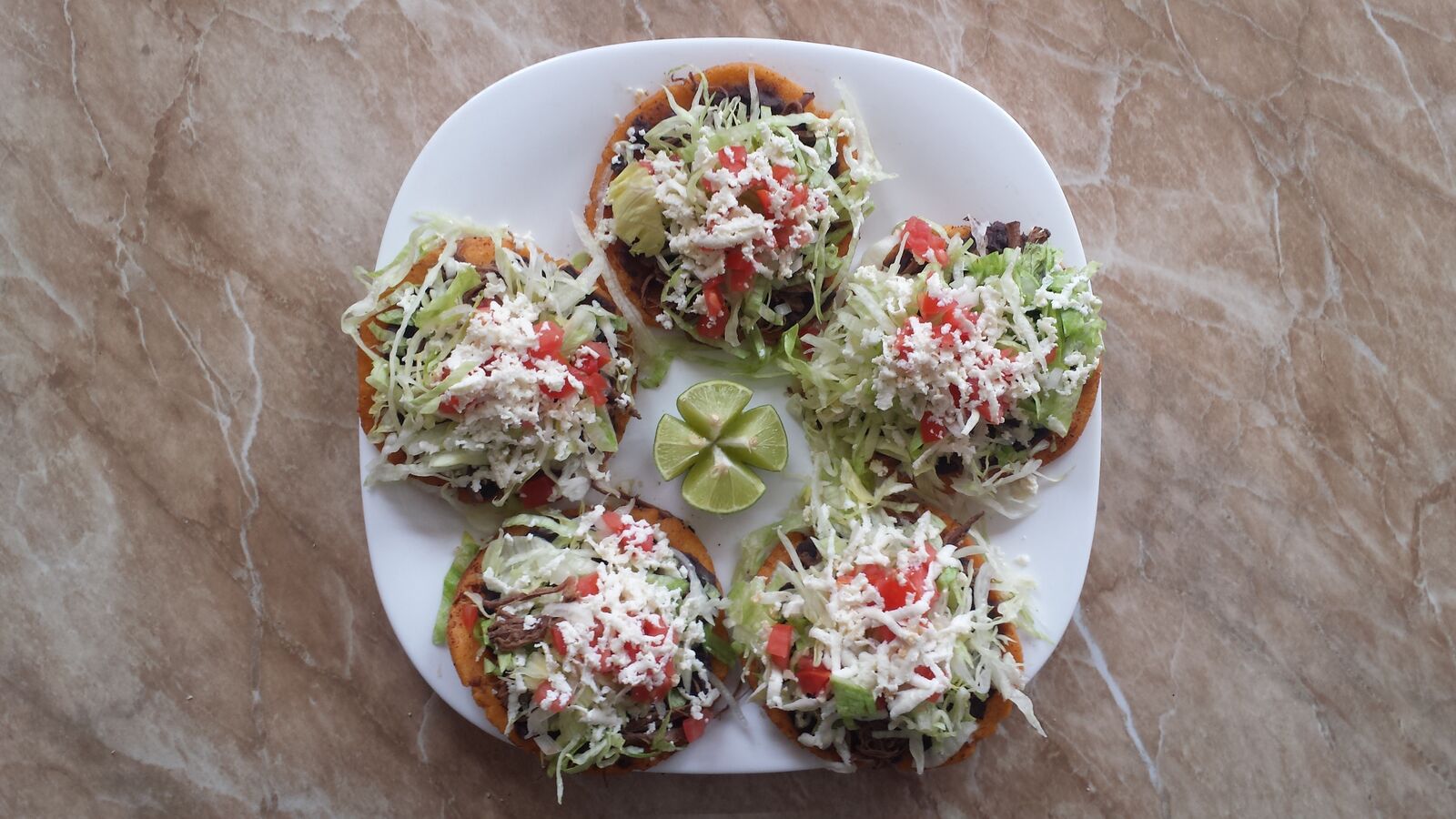 Comedor Frida image 7