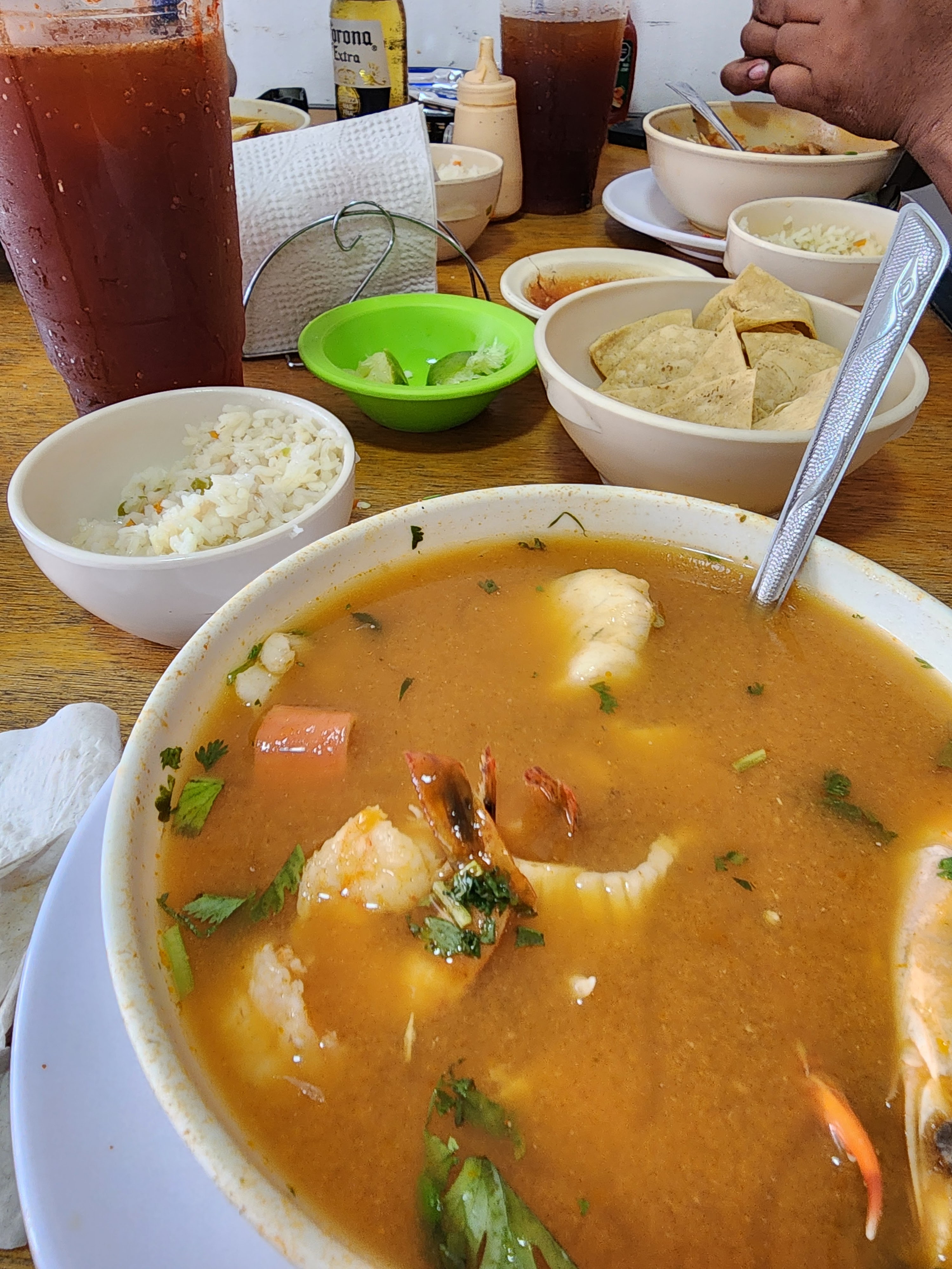 Los Mariscos Restaurant image 2