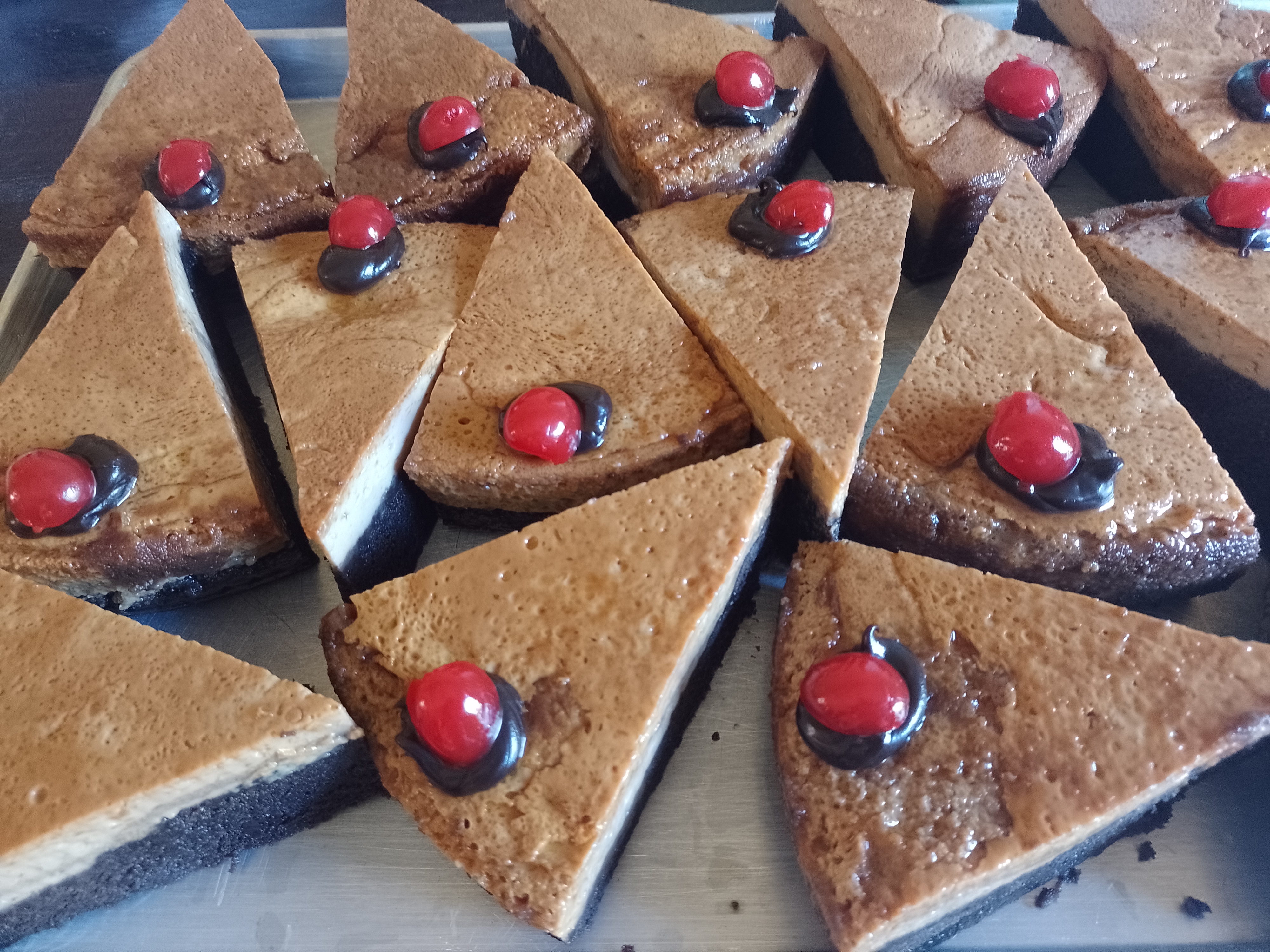 Roxy,s Pizza image 7