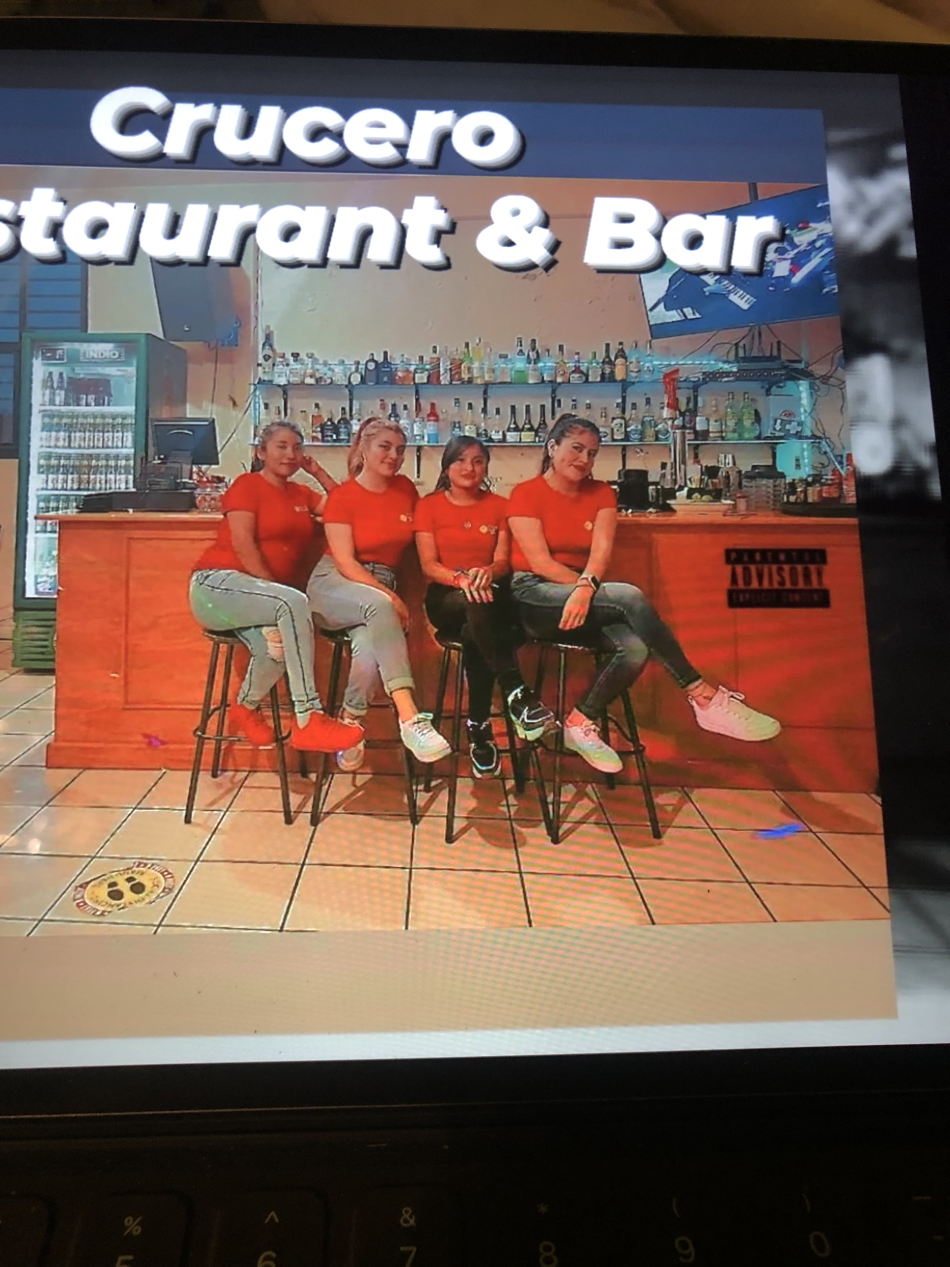 Crucero Restaurant & Bar image 9