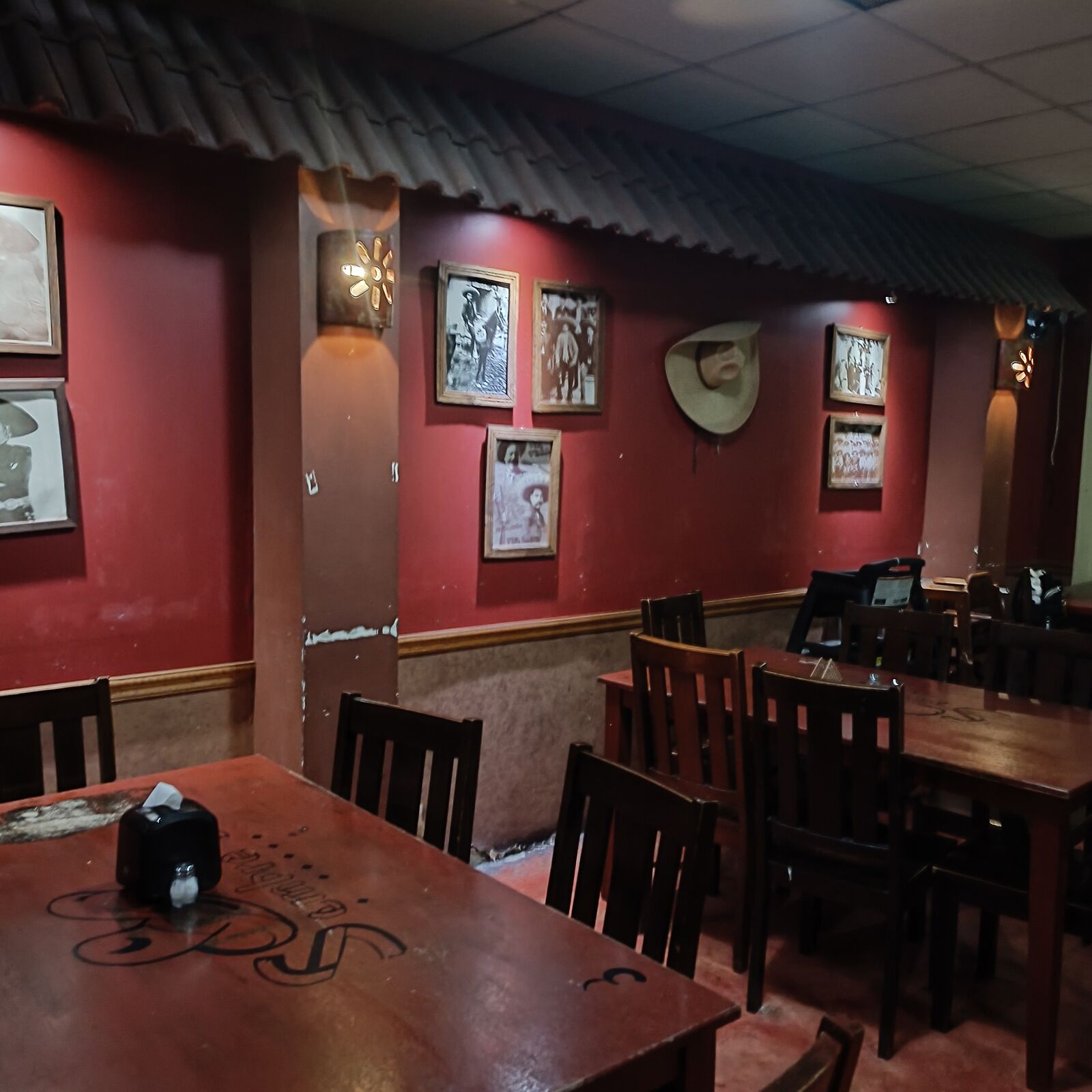 Los sombreros restaurante image 7