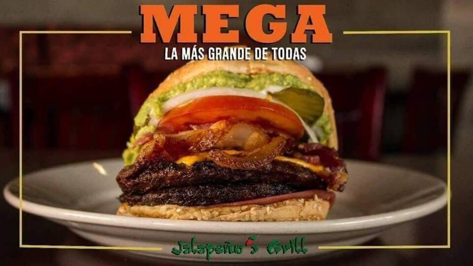 Jalapeños Grill Villa image 3