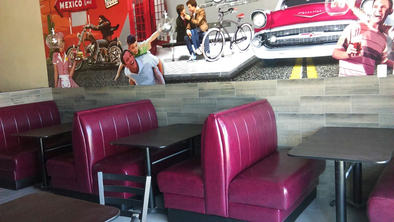 Jalapeños Grill Villa image 10