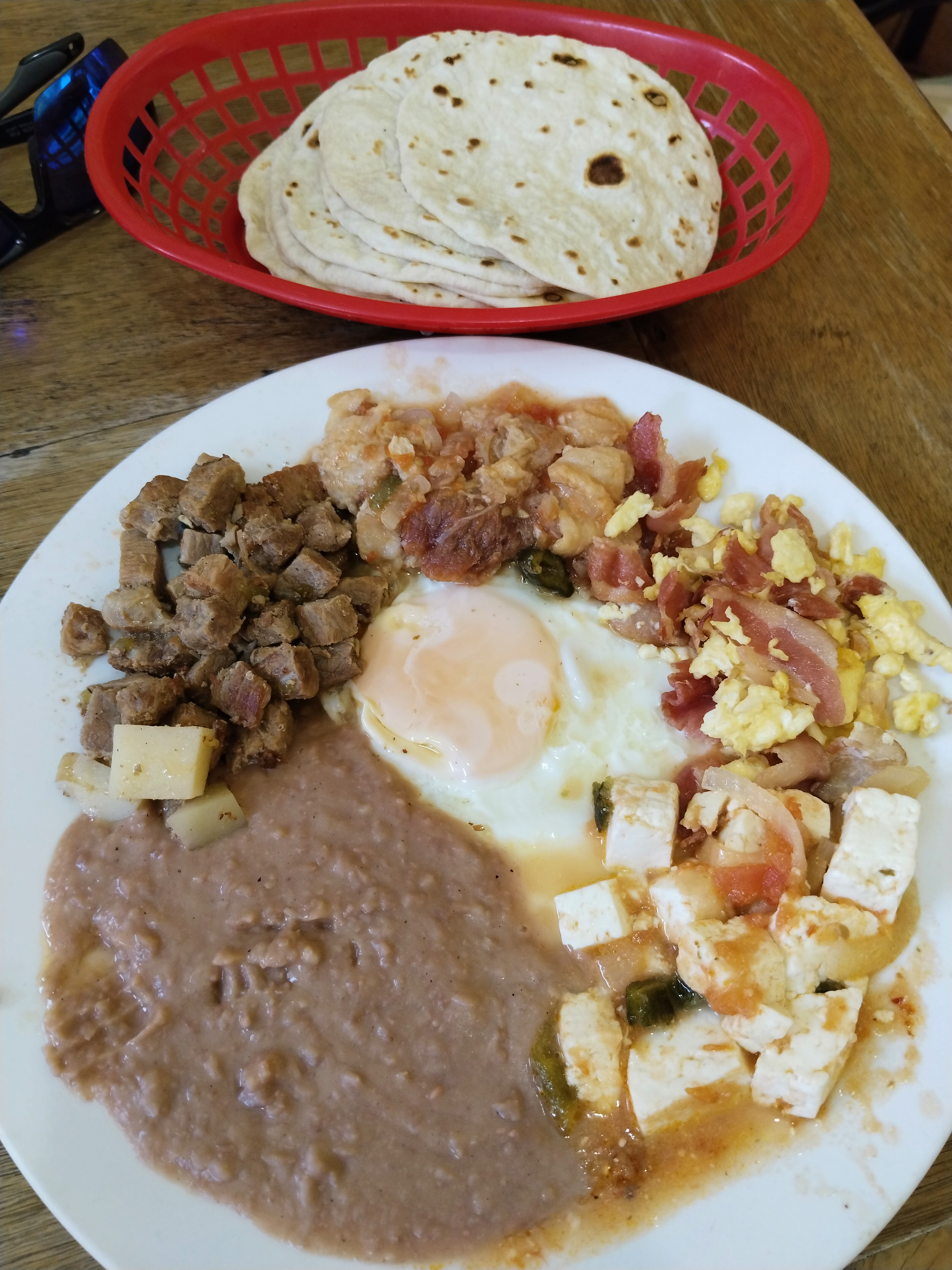 Tacos La Chatita image 2