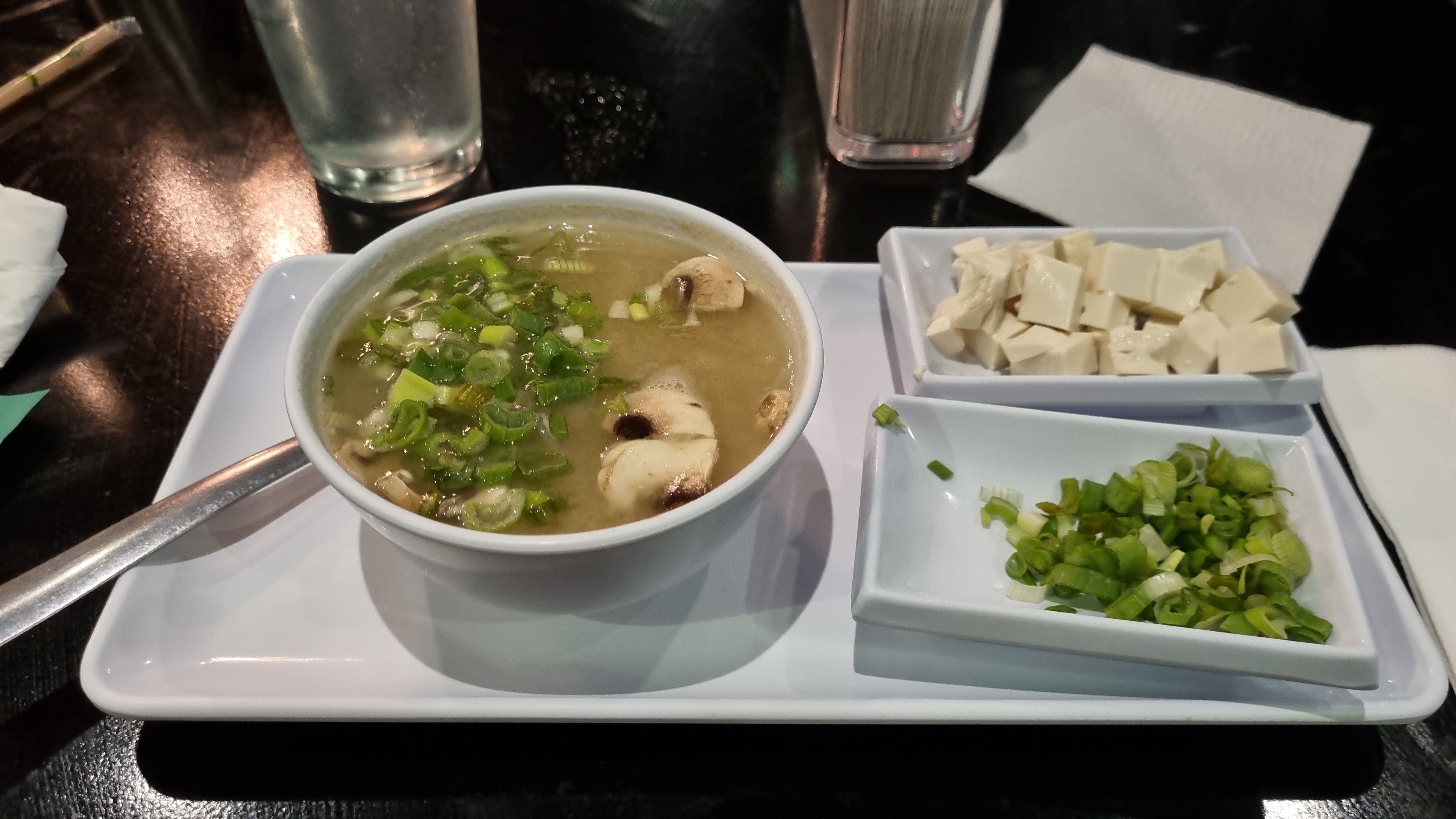 Tensai Sushi & Bar image 6