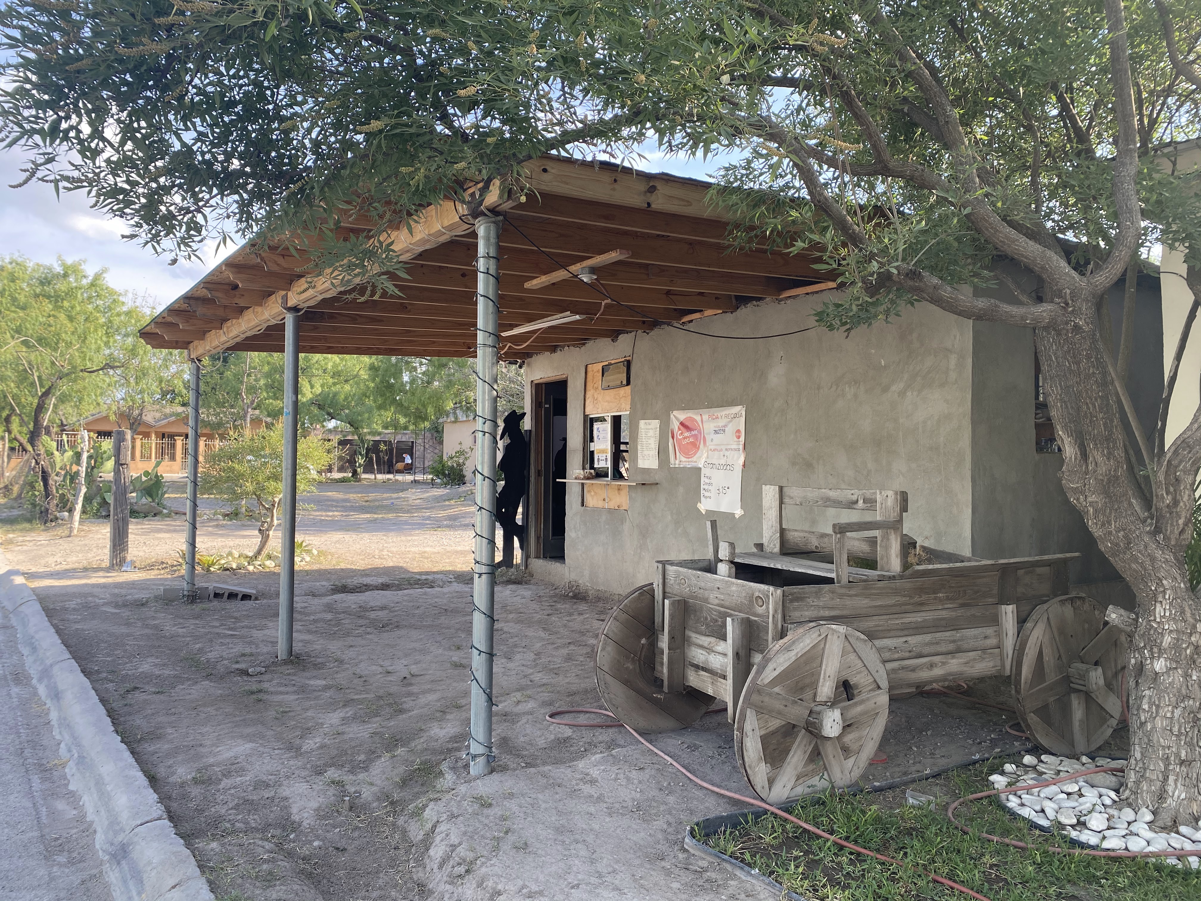 Burritos La Carreta image 3