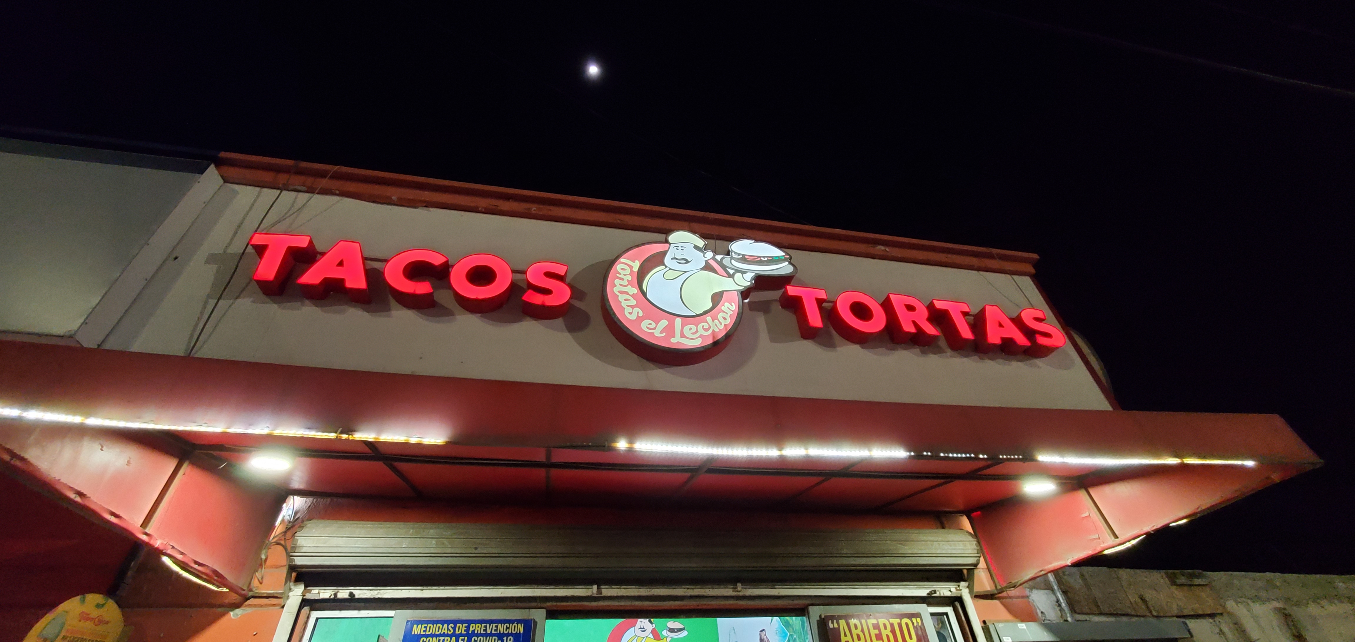 Tortas Y Tacos El Lechon image 7