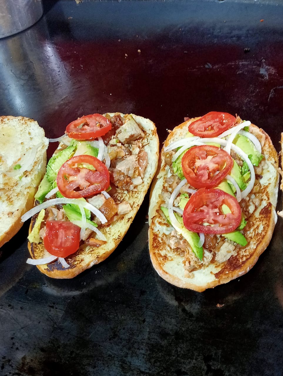 Los Preferidos Taqueria image 1