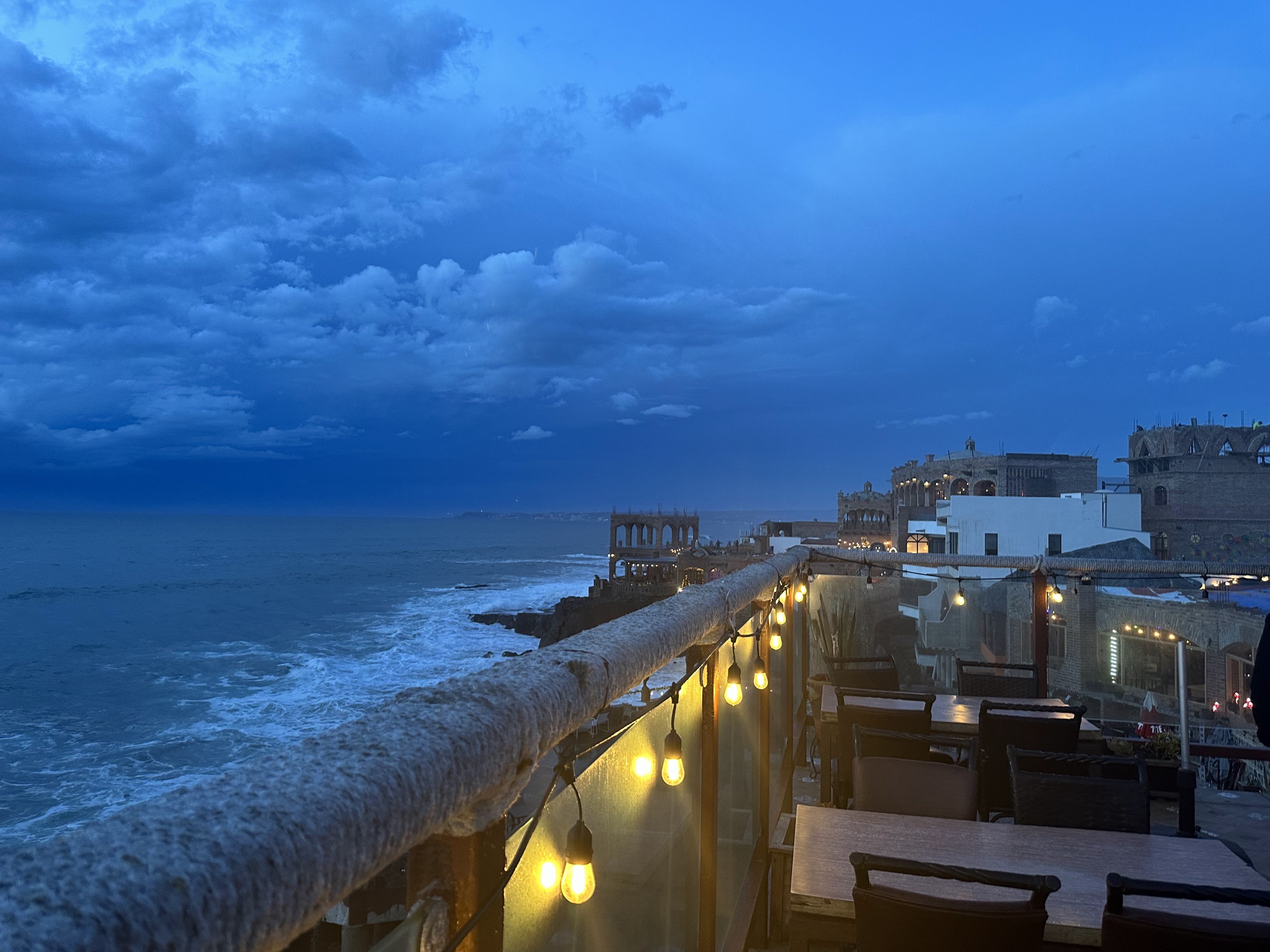 Splash Restaurant and Bar image 9