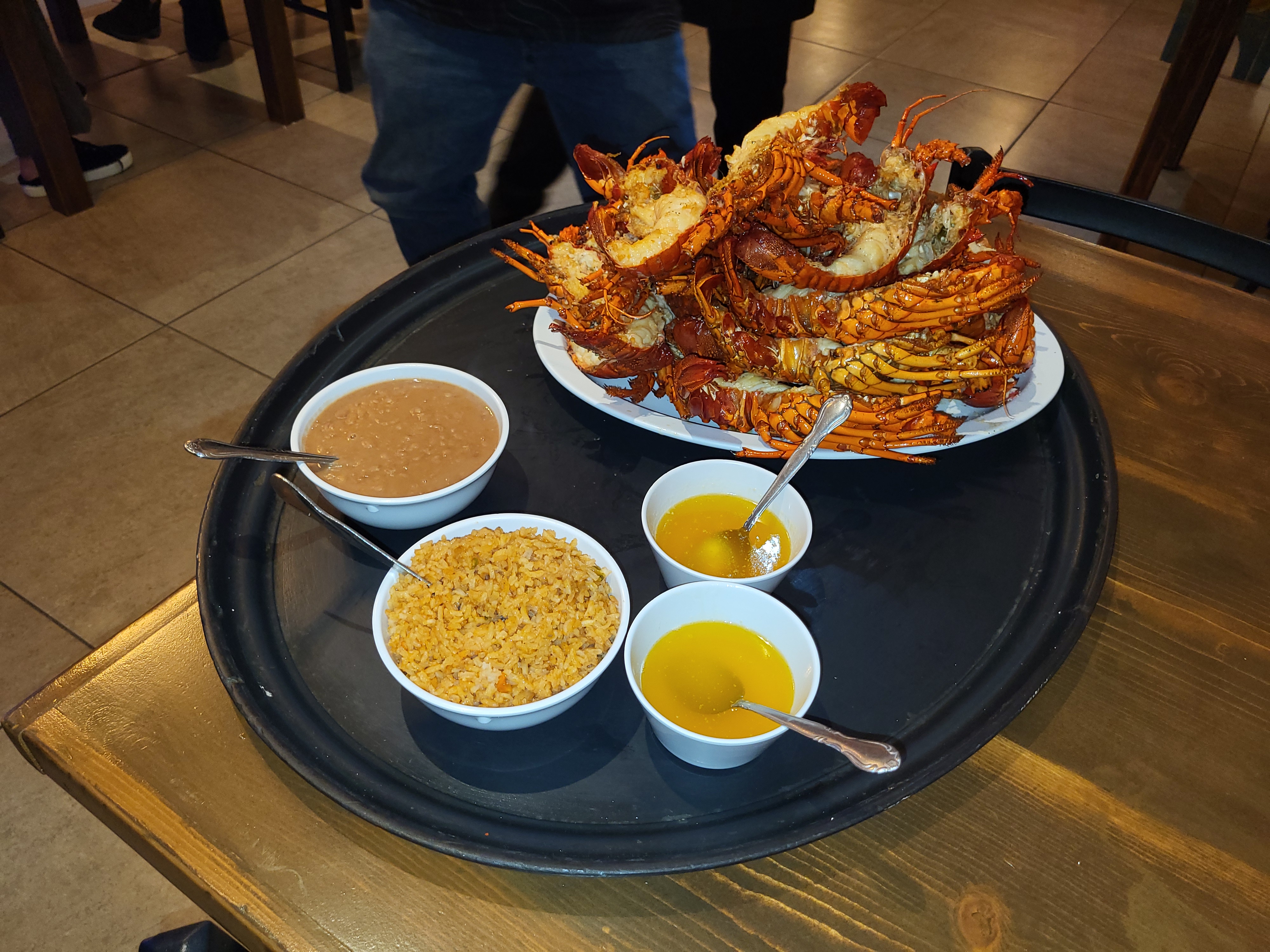 Mariscos puerto nuevo image 5