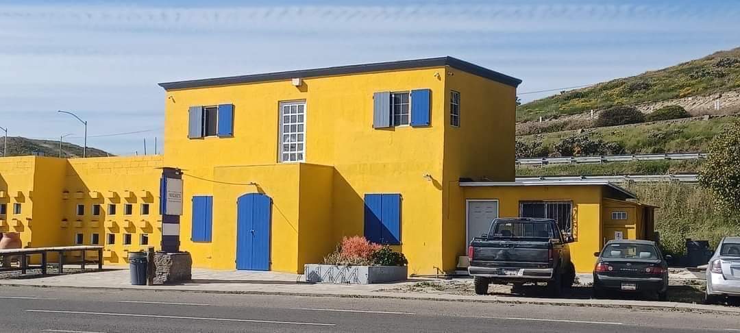 Madre's Restaurant image 4