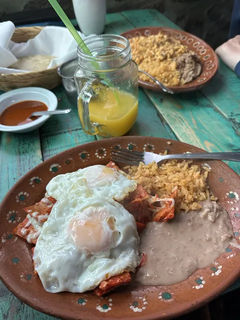Restaurante El Portal - El Portal Restaurant image 6