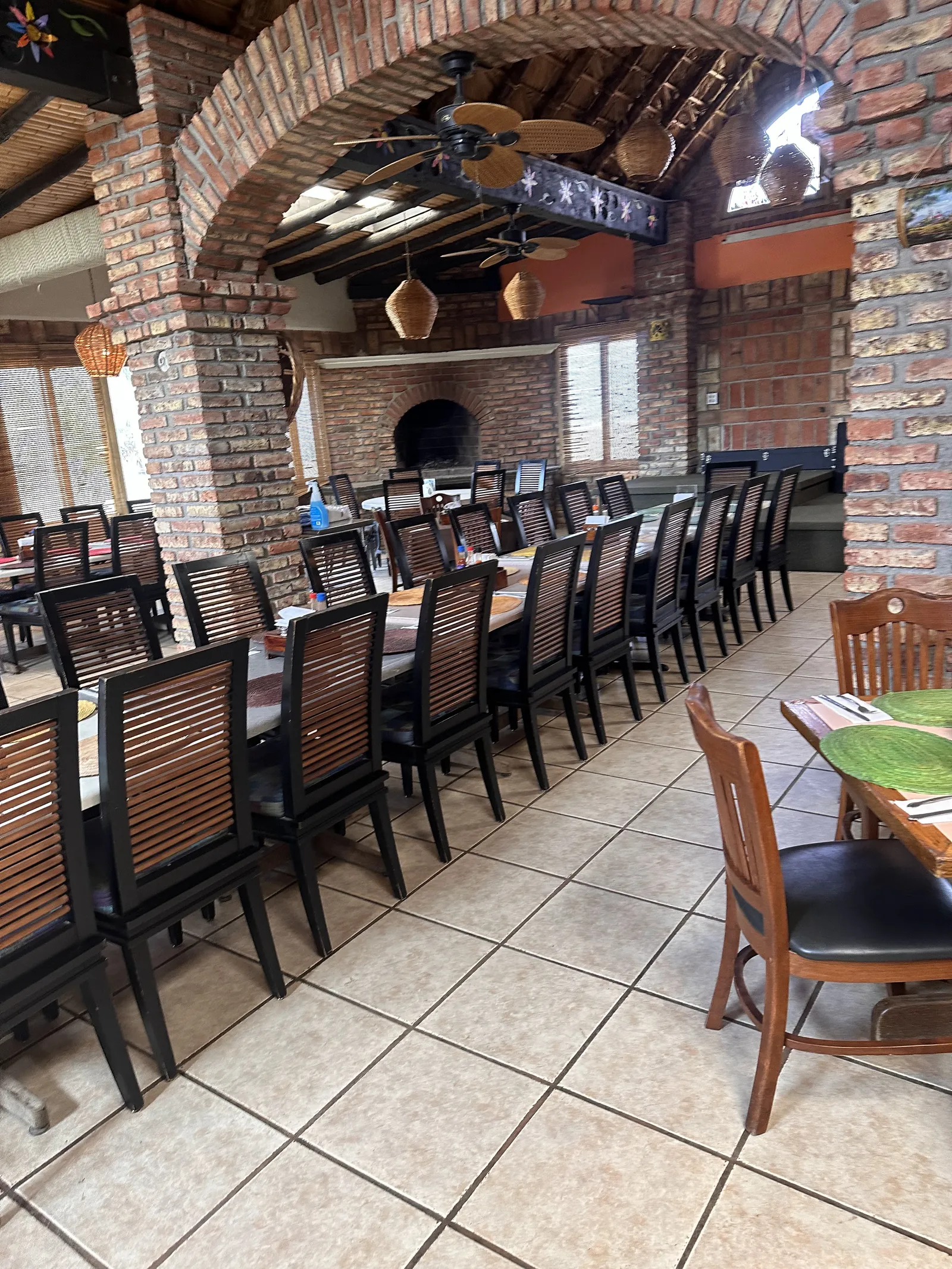 El Pescador Restaurant image 7