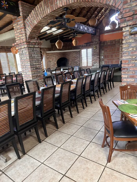 El Pescador Restaurant image 7