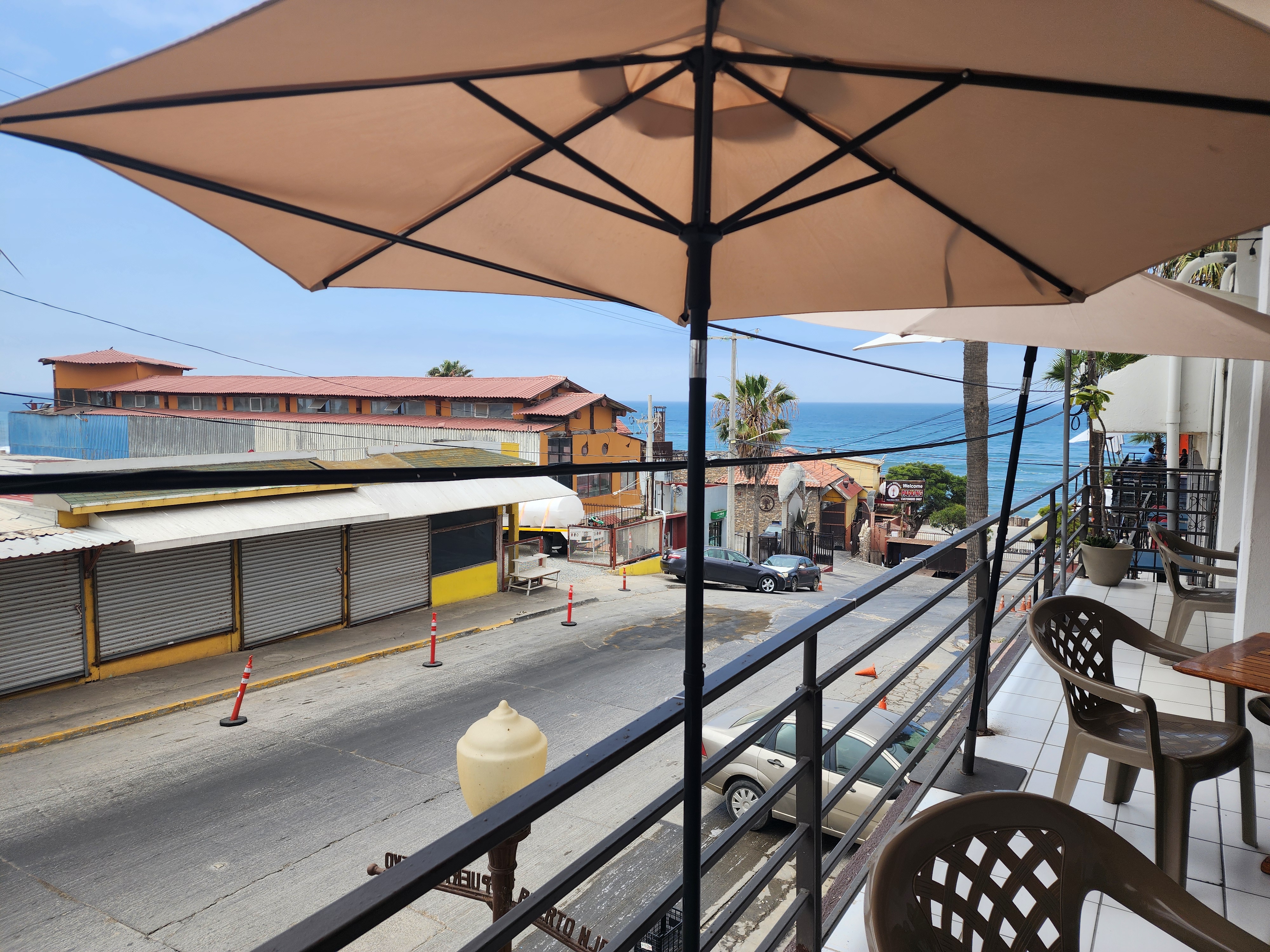 Restaurant Luis Puerto Nuevo image 1