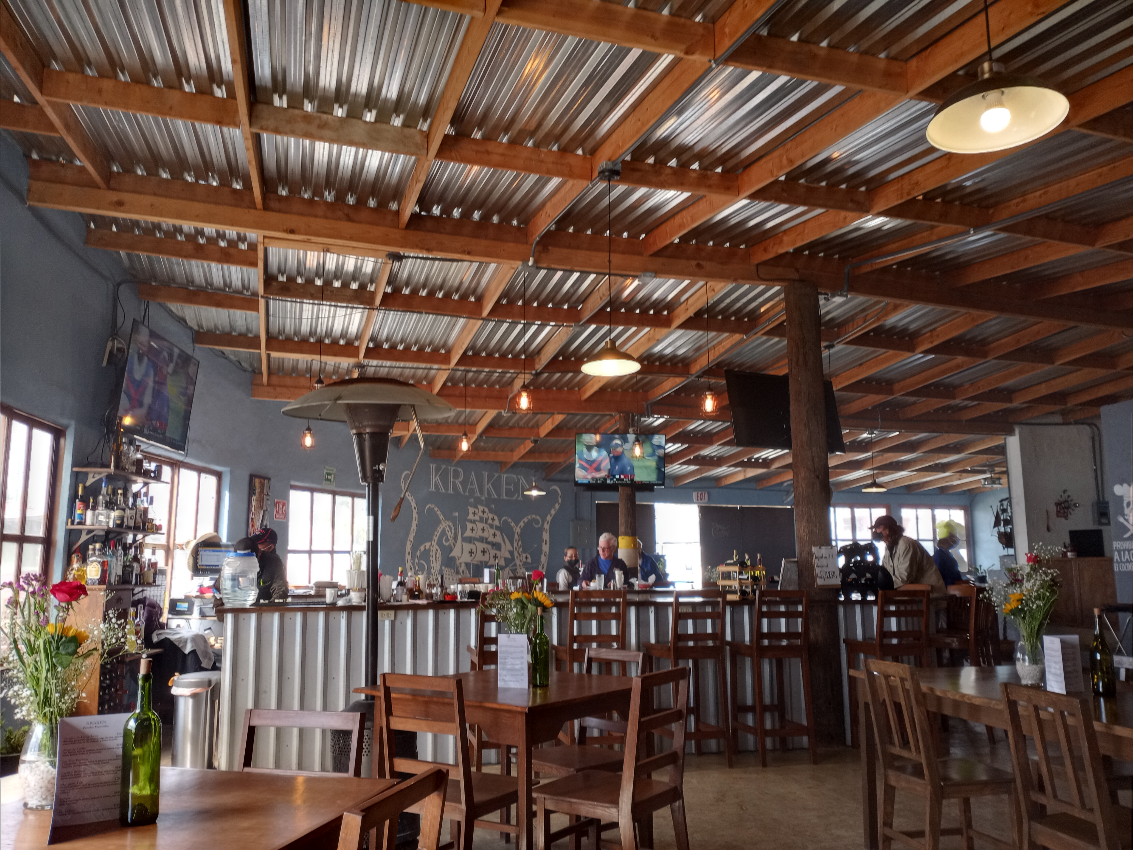 Kraken Restaurant and Bar image 4