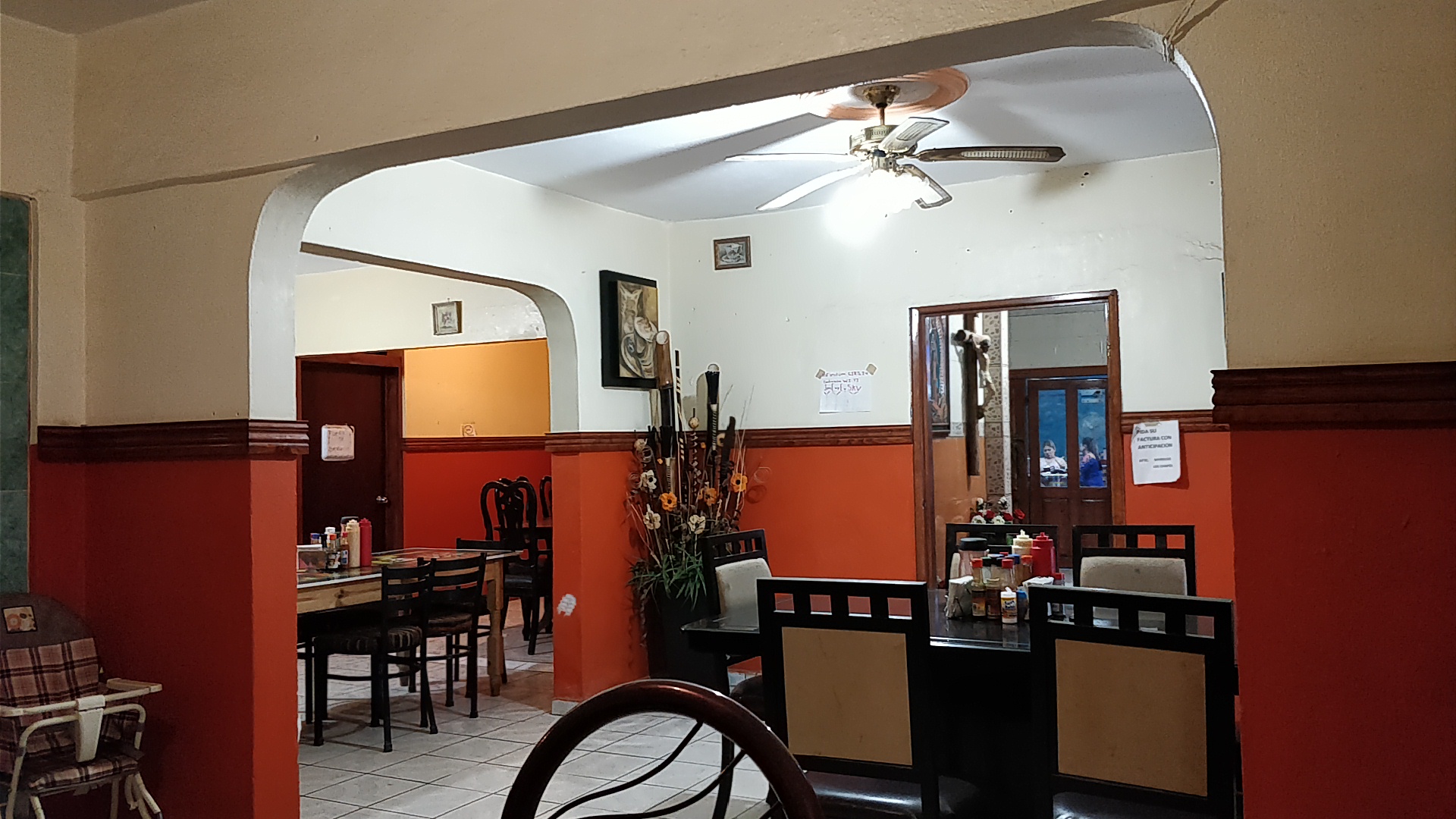 MARISCOS LOS CHAPOS image 1