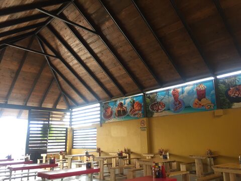 Armando Mariscos Suc. Miguel Alemán. image 1