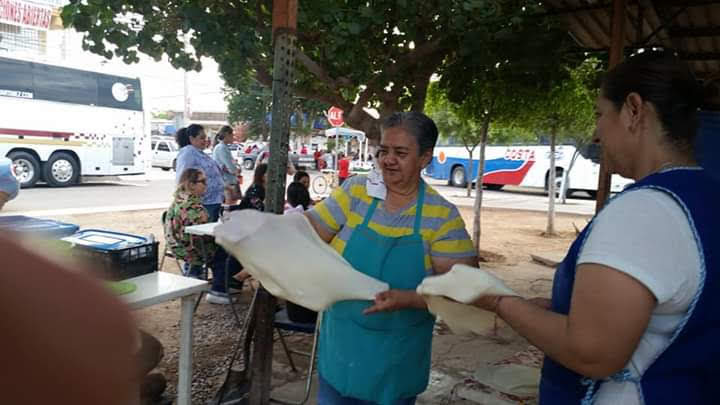 Burritos Las Cuatas image 1