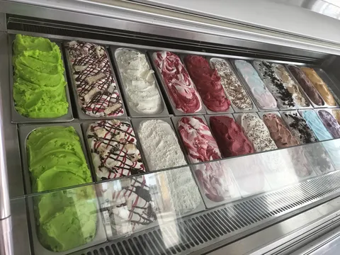 EL SUPER HELADO Cafetería y Pizzería image 1