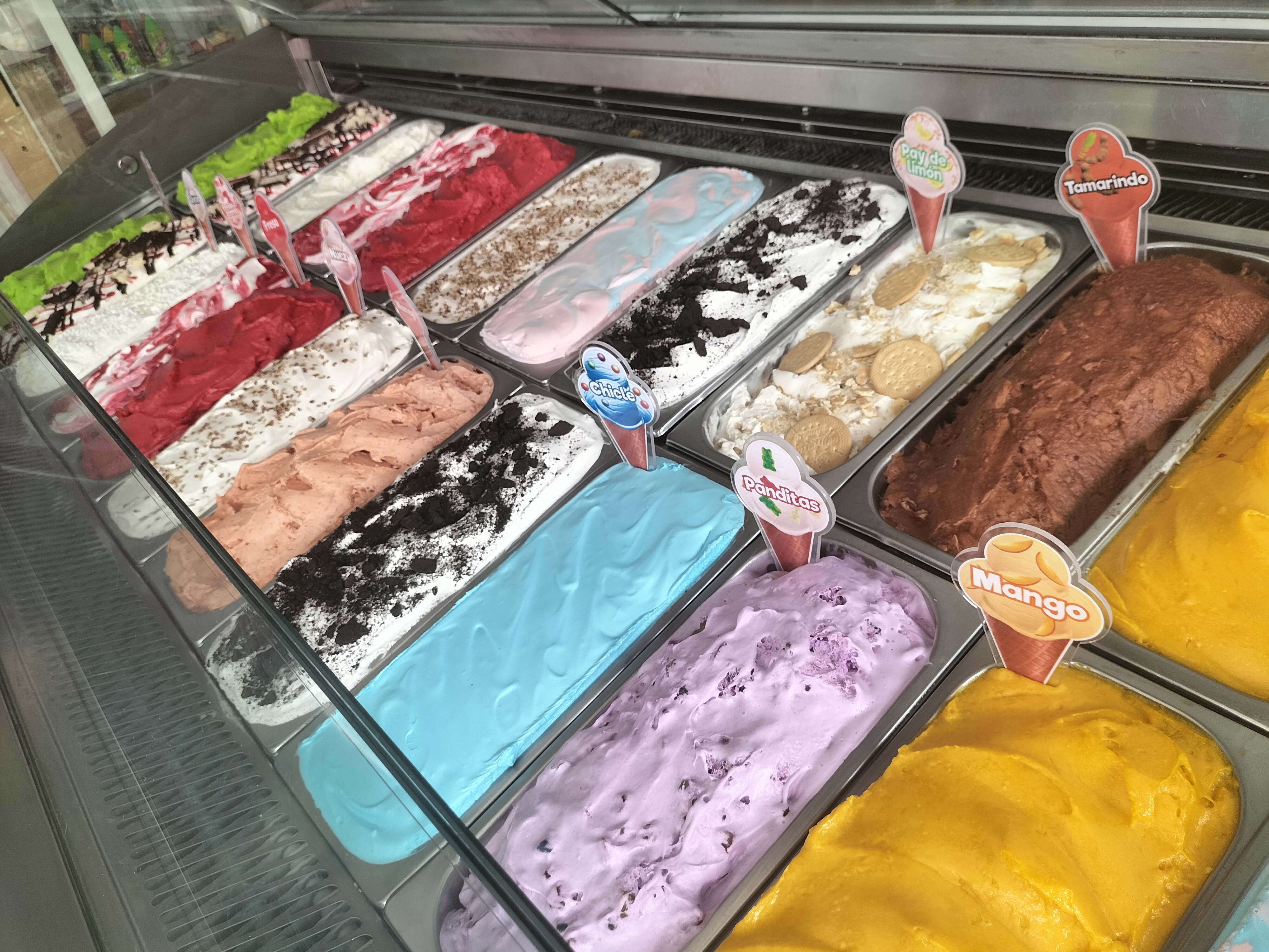 EL SUPER HELADO Cafetería y Pizzería image 3