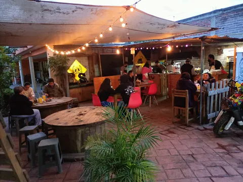 Burger Station Teotihuacan image 1