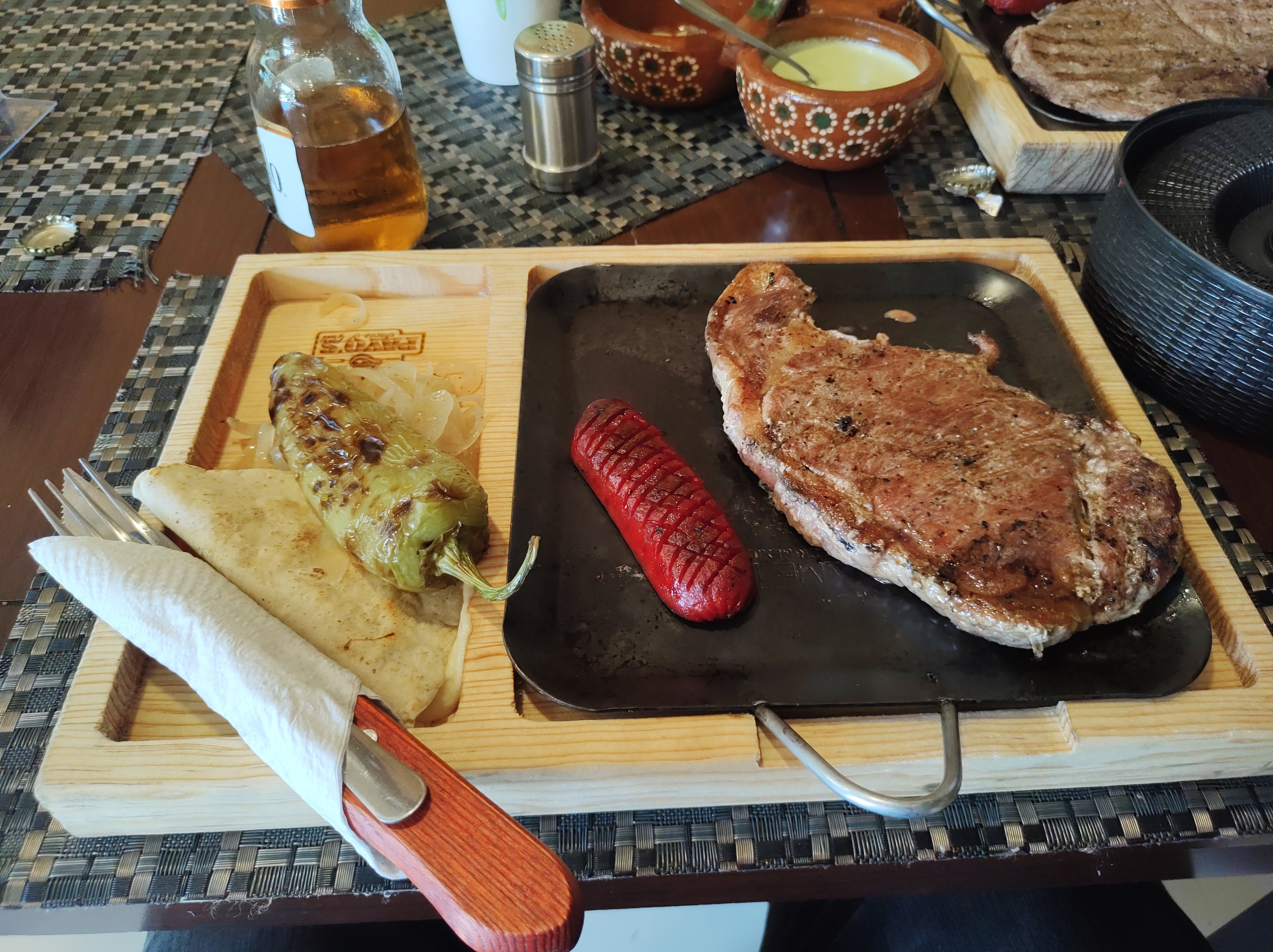 Alitas And Beer image 2