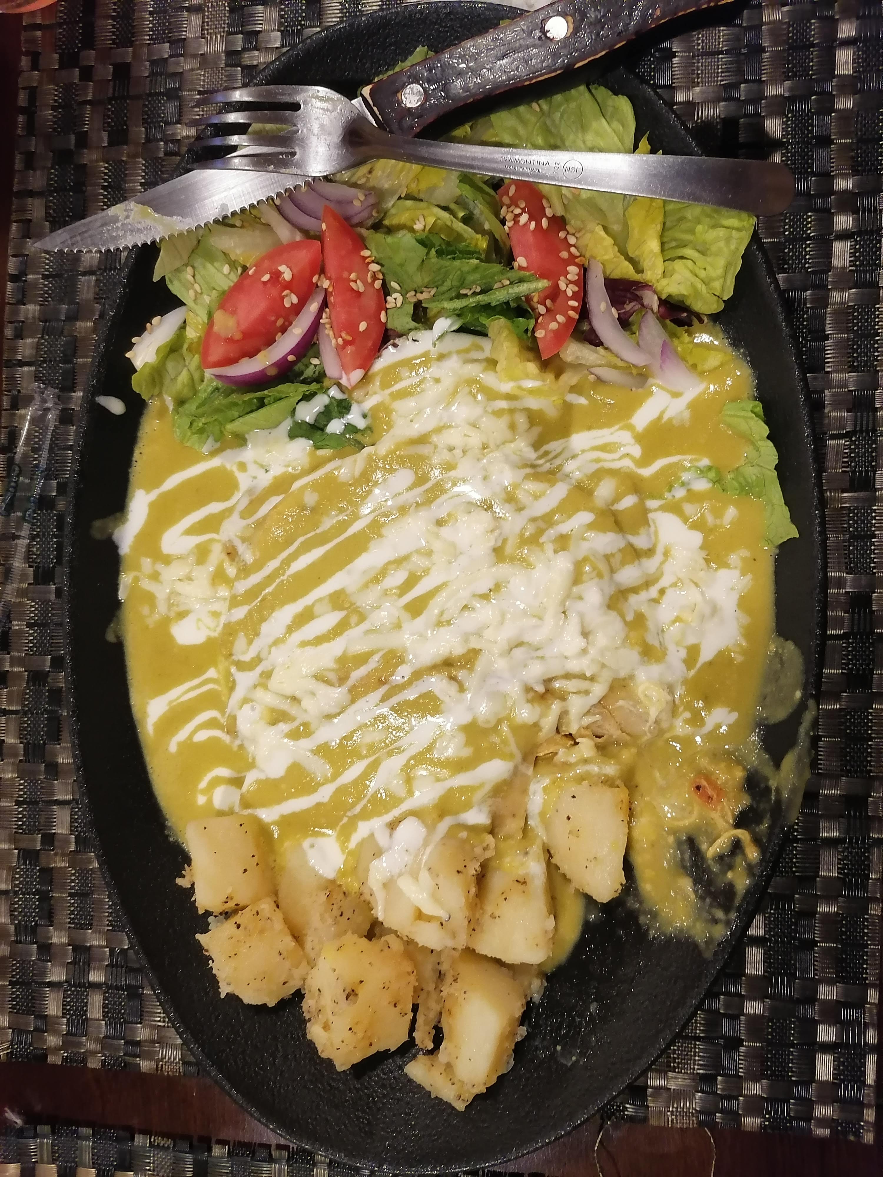 Alitas And Beer image 5