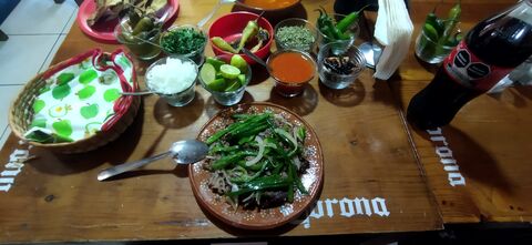 Birrieria Manzanitas image 1