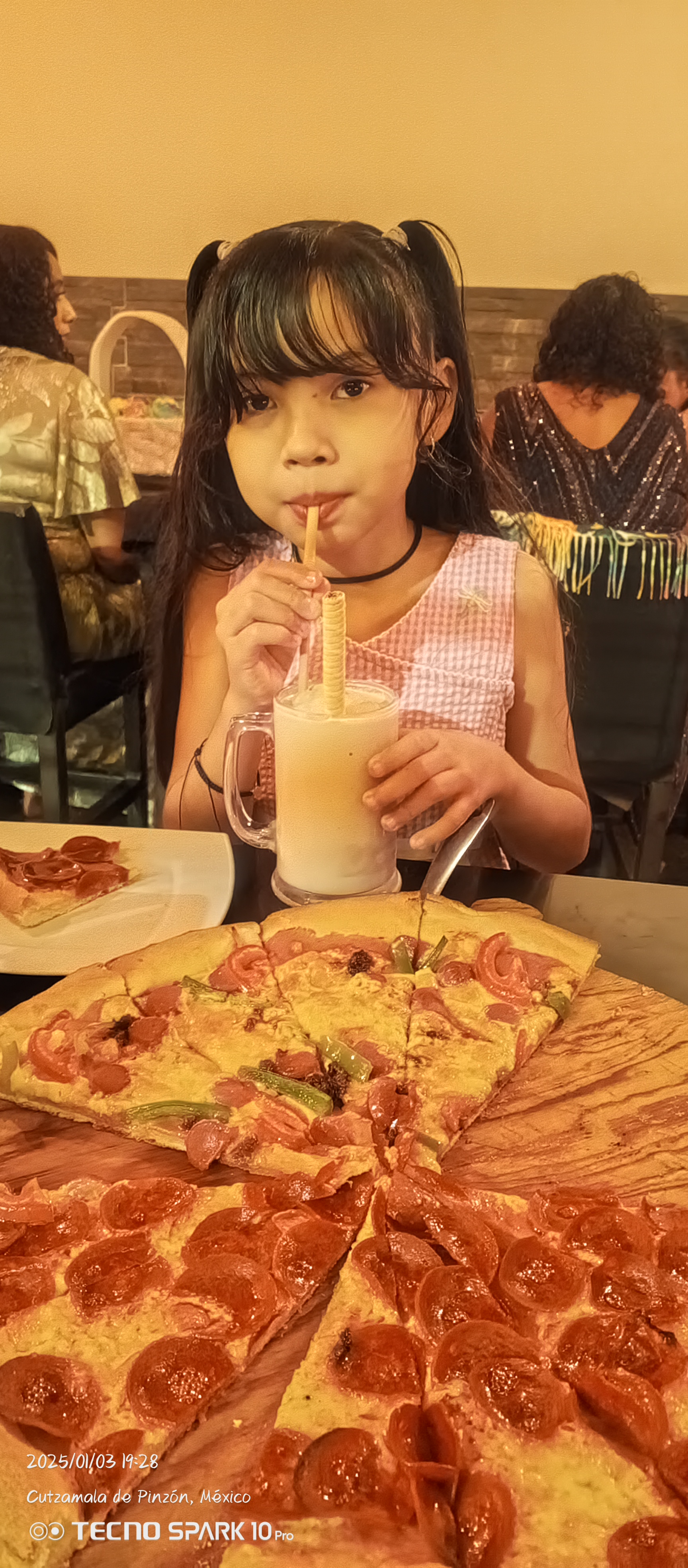 Lobby Bar Pizzas image 10