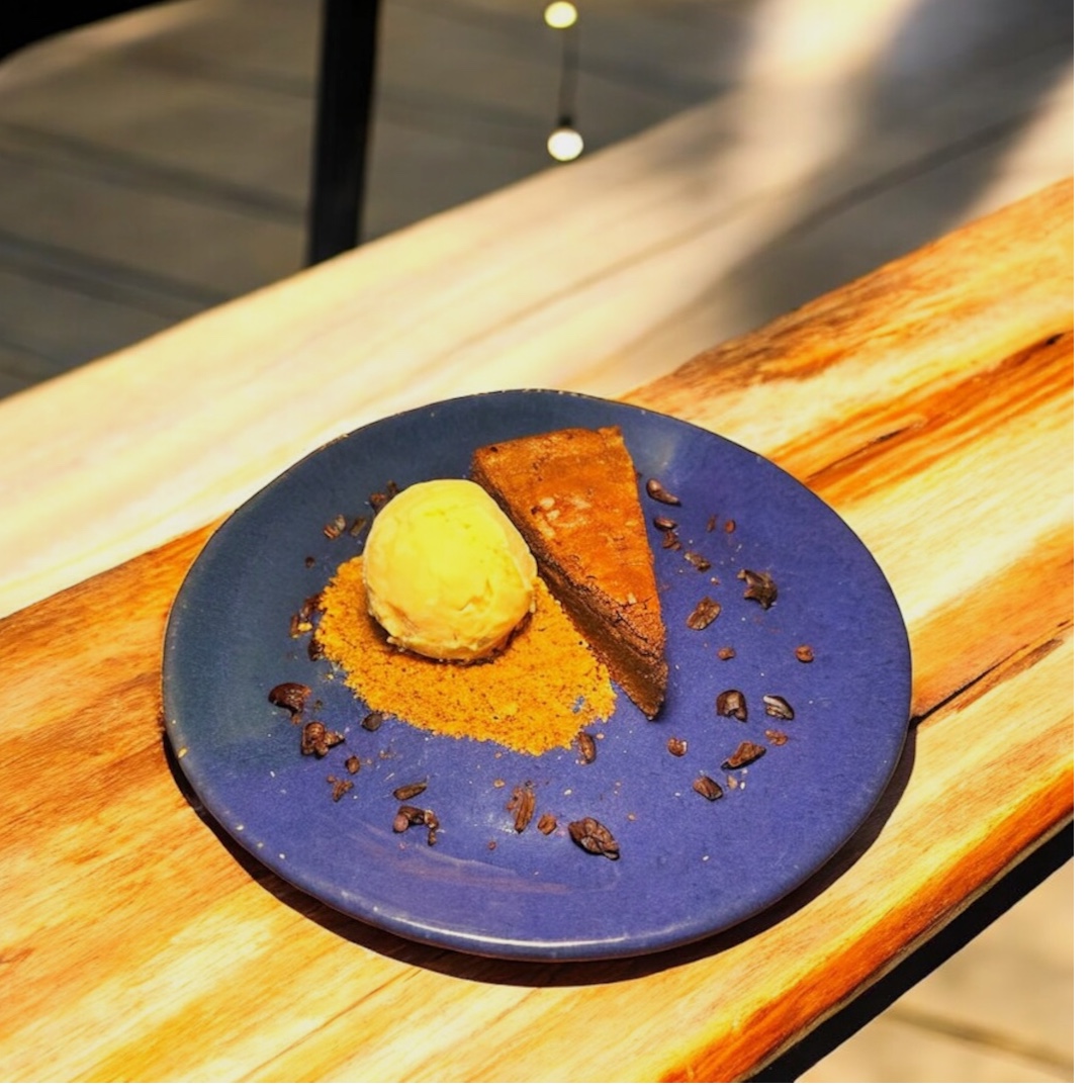 Tierra y Mar Mariscos image 9