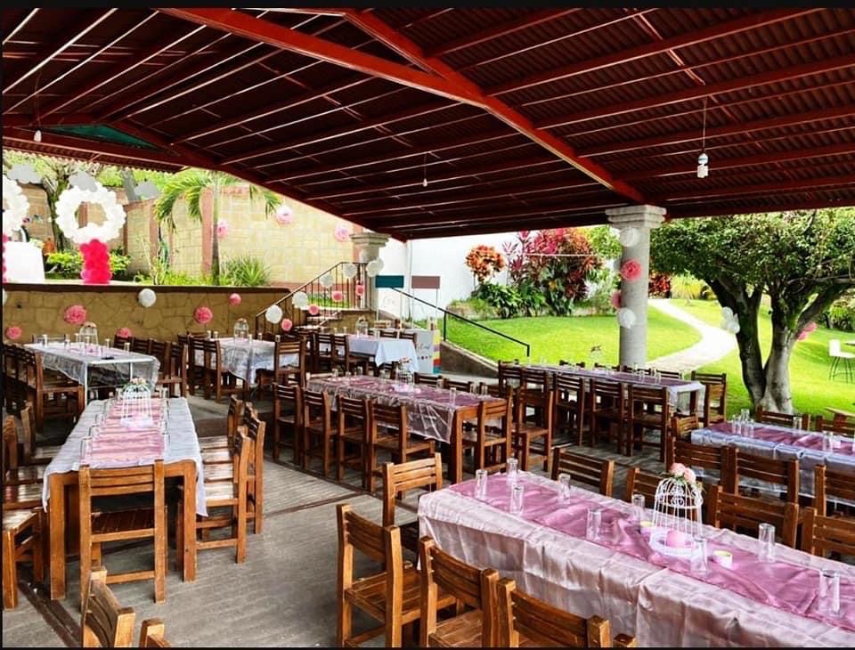 Wichis Restaurant image 1