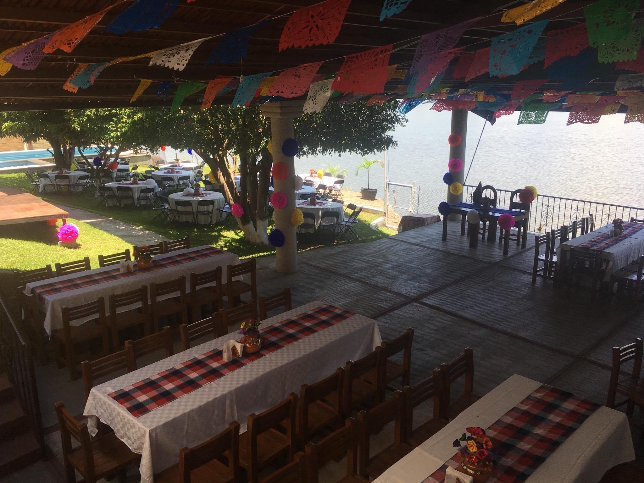 Wichis Restaurant image 9