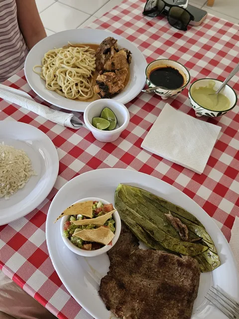 La Cafetera image 2