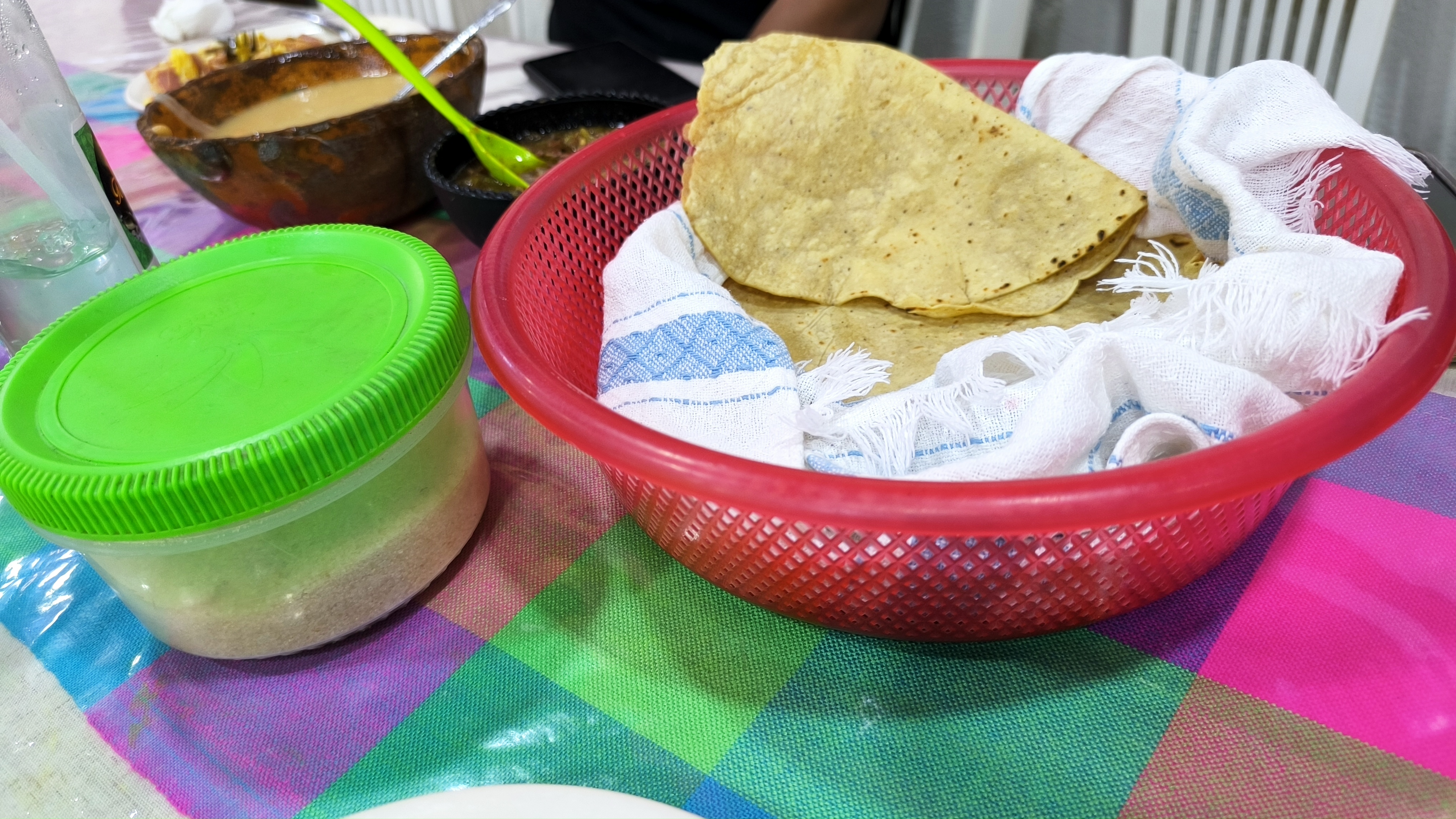 Fonda Flores image 4