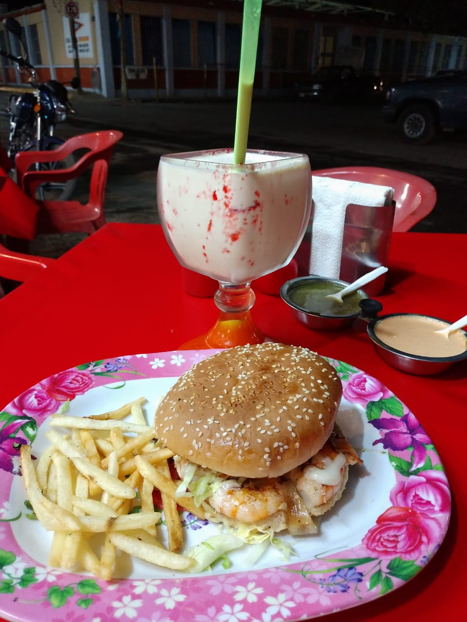 Loncheria El Sazon De Silvia image 10