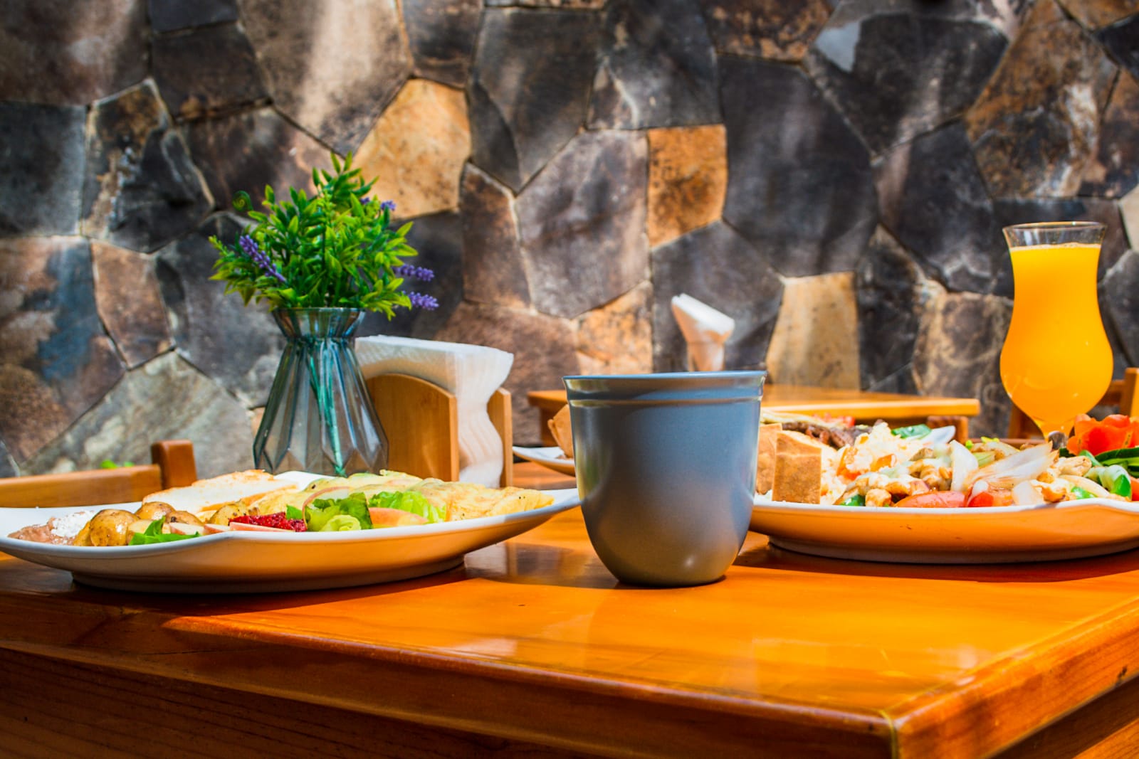 Restaurant Yesi & Grill image 2